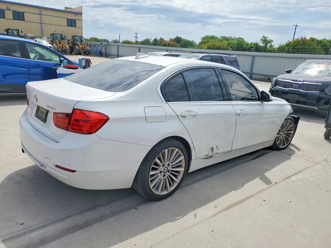 2012 Bmw 328 I White vin: WBA3A5G54CNP17045