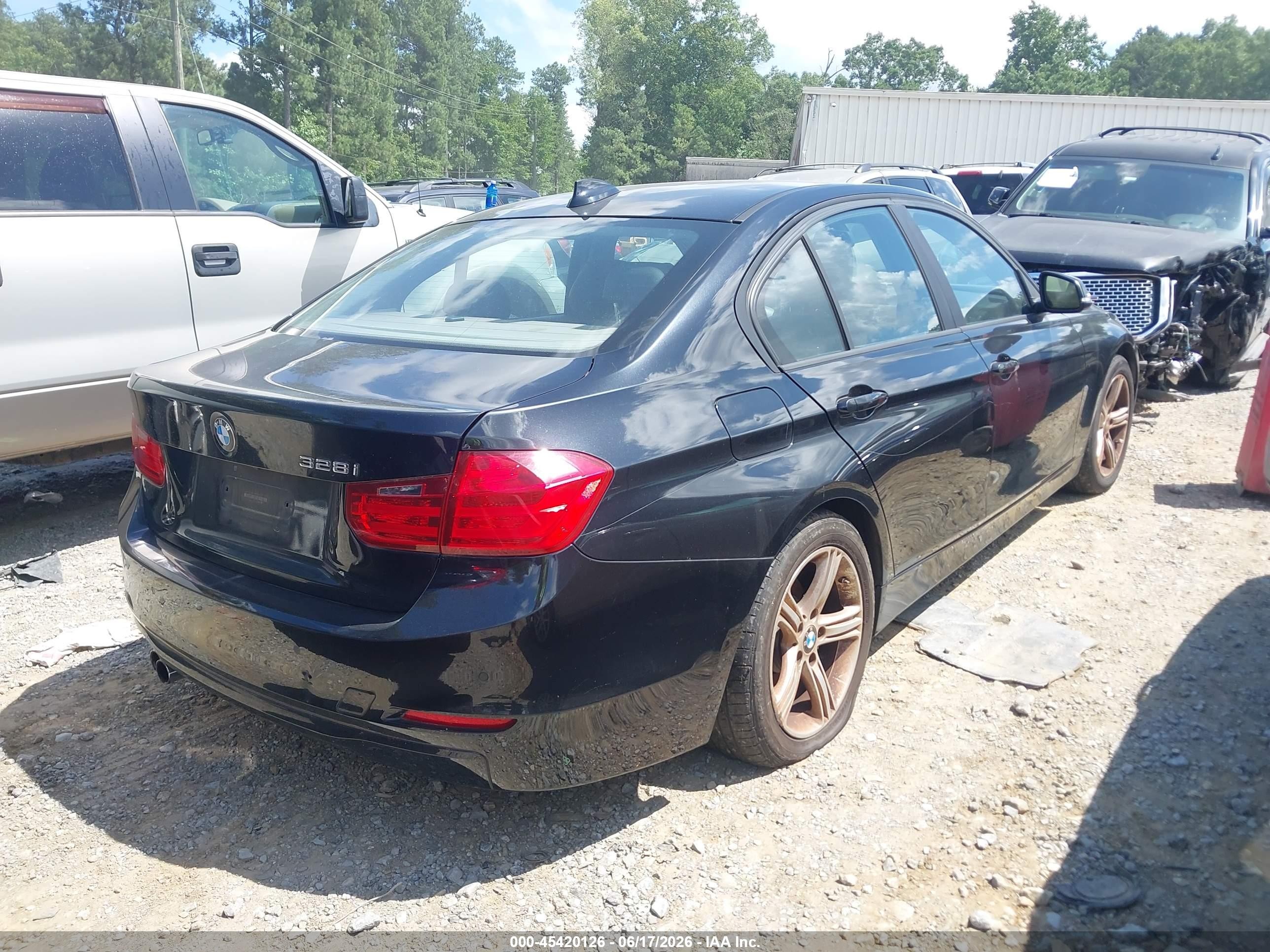 2014 Bmw 328i   Black vin: WBA3A5G55ENP31135