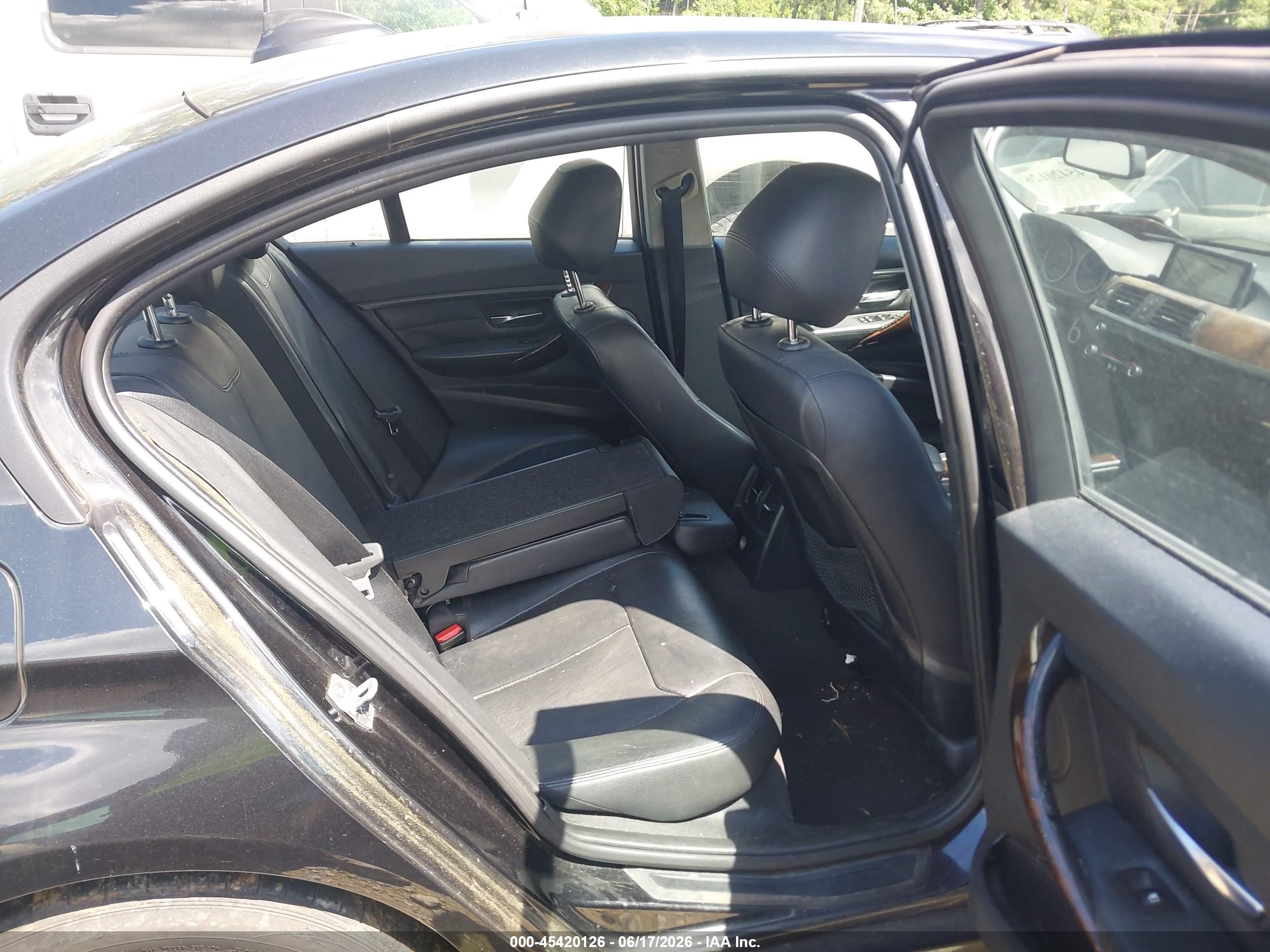 2014 Bmw 328i   Black vin: WBA3A5G55ENP31135