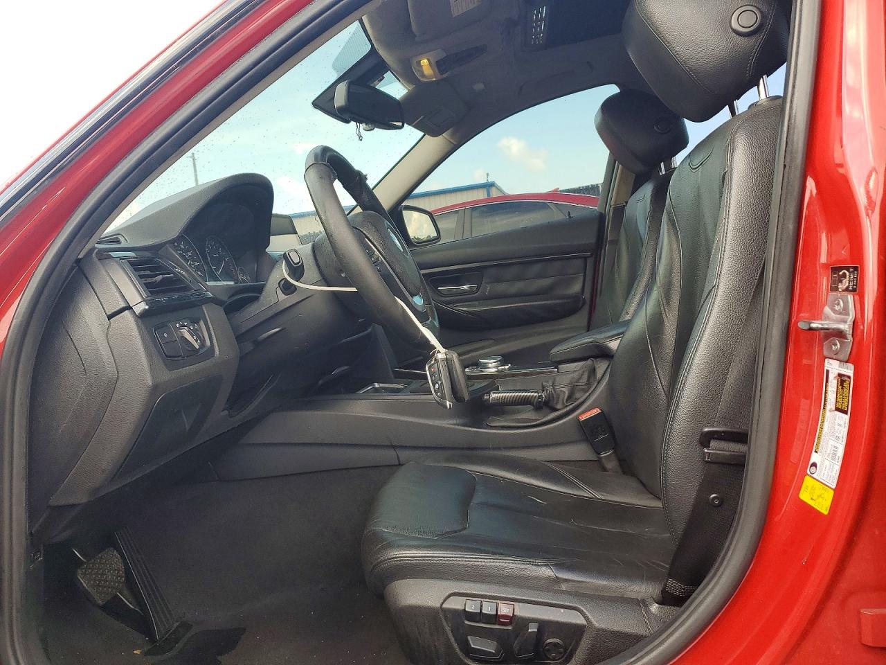 2015 Bmw 328 I Red vin: WBA3A5G55FNS89832