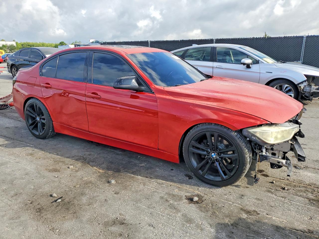 2015 Bmw 328 I Red vin: WBA3A5G55FNS89832