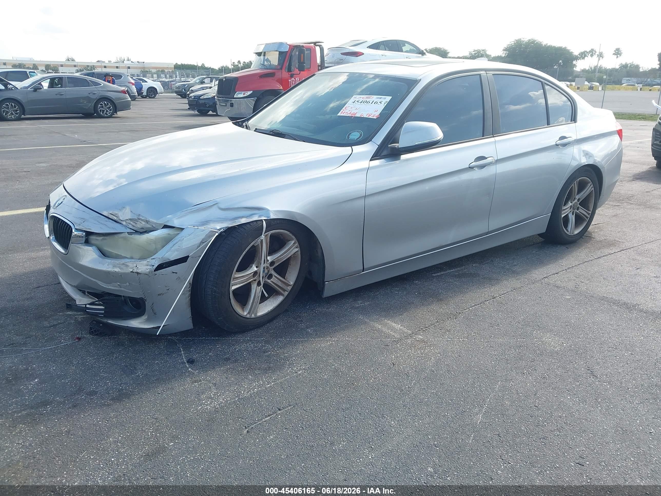 2014 Bmw 328i   Silver vin: WBA3A5G57ENP29774