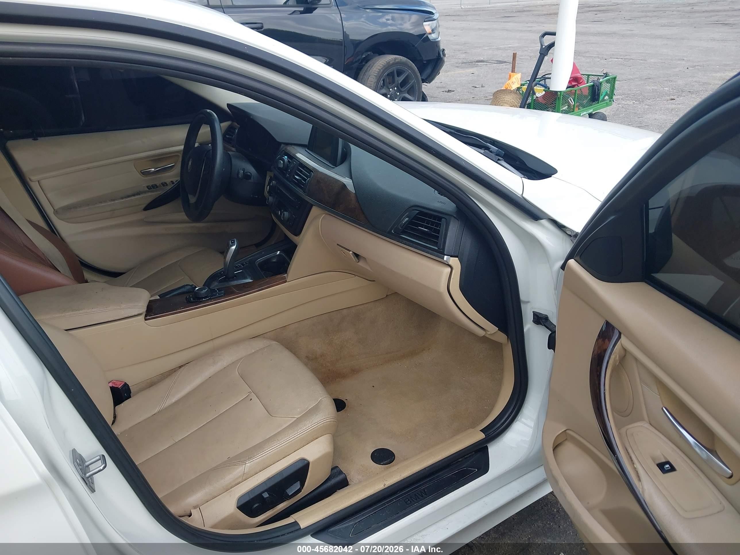2015 Bmw 328i   White vin: WBA3A5G57FNS83403