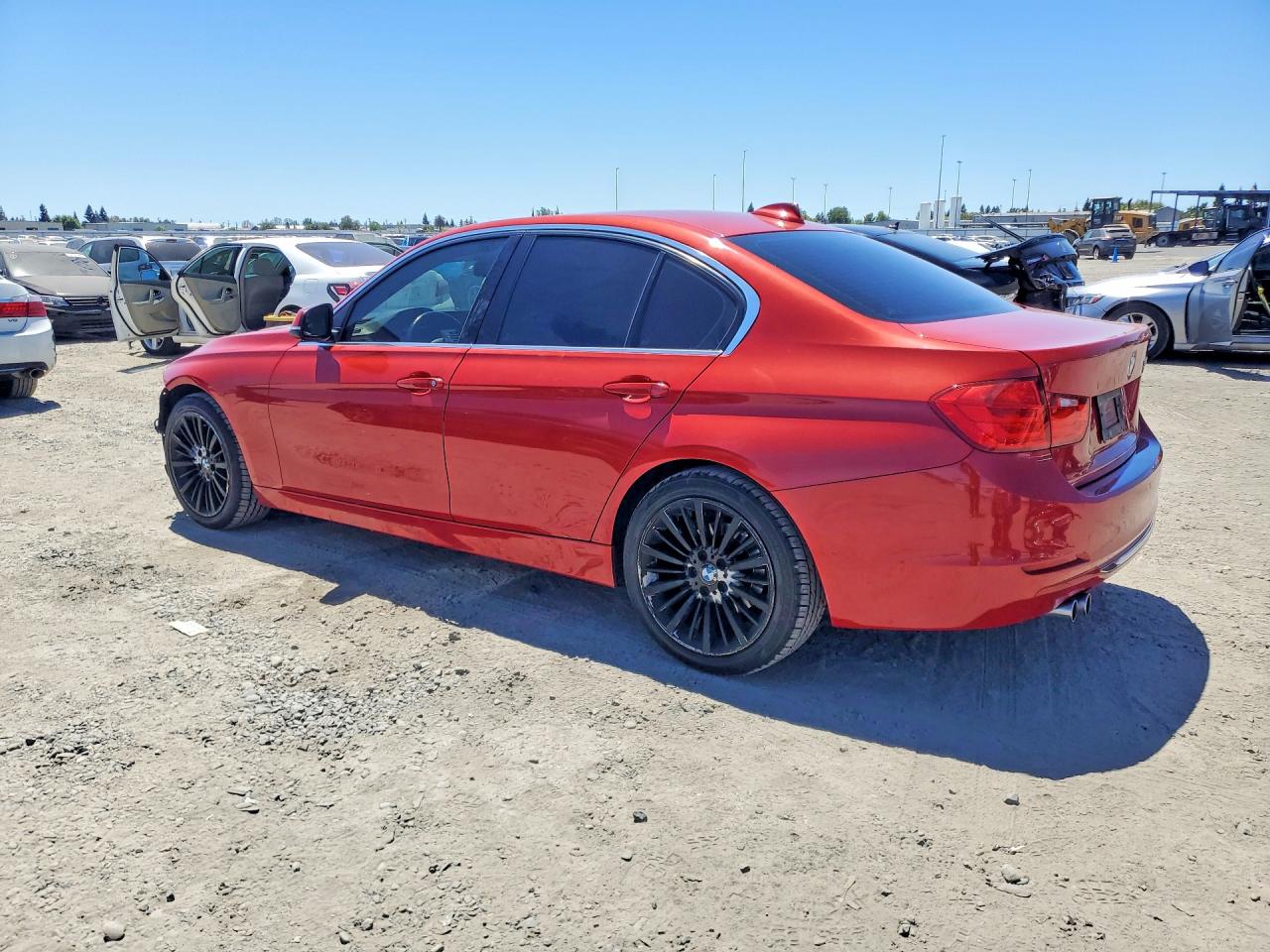 2015 Bmw 328 I Red vin: WBA3A5G57FNS89539