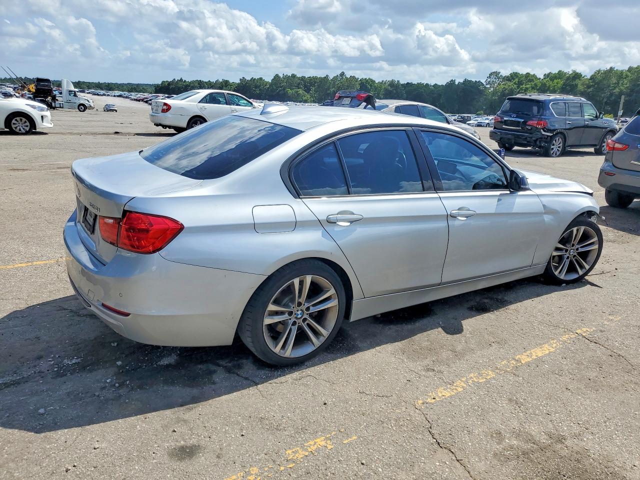 2015 Bmw 328 I Silver vin: WBA3A5G57FNS90125