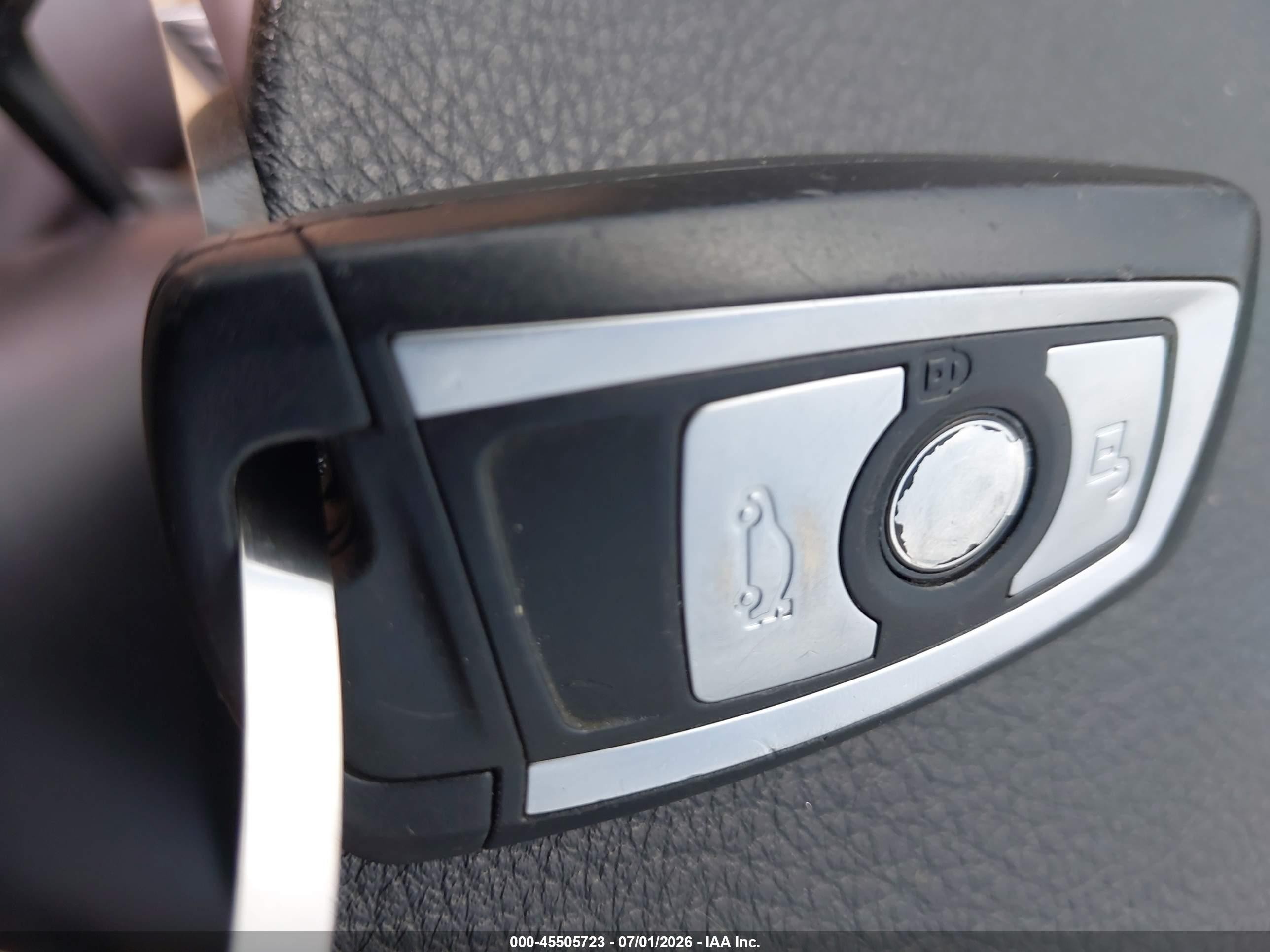 2012 Bmw 328i   Black vin: WBA3A5G58CNP17016