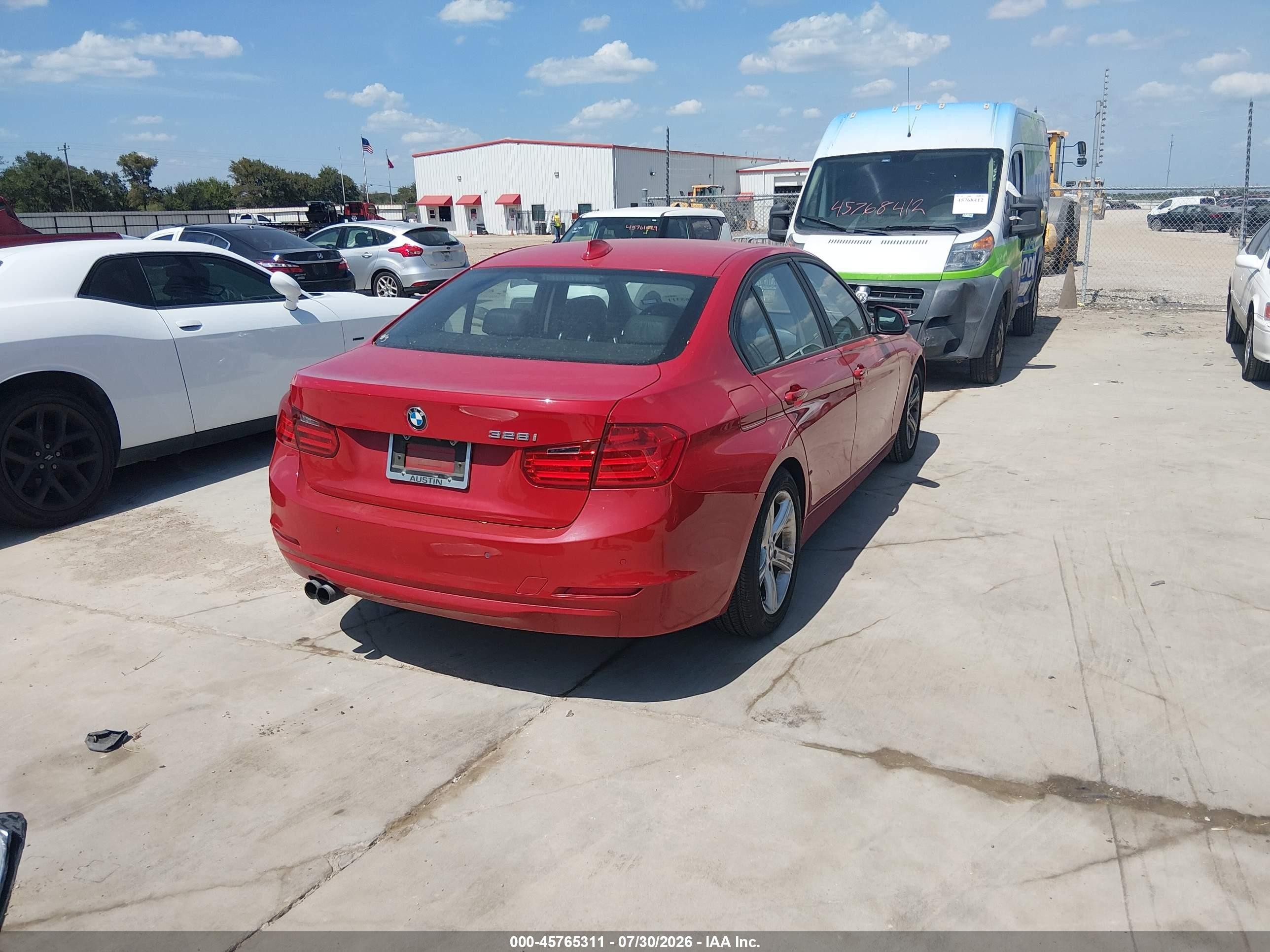2013 Bmw 328i Red vin: WBA3A5G58DNP23271