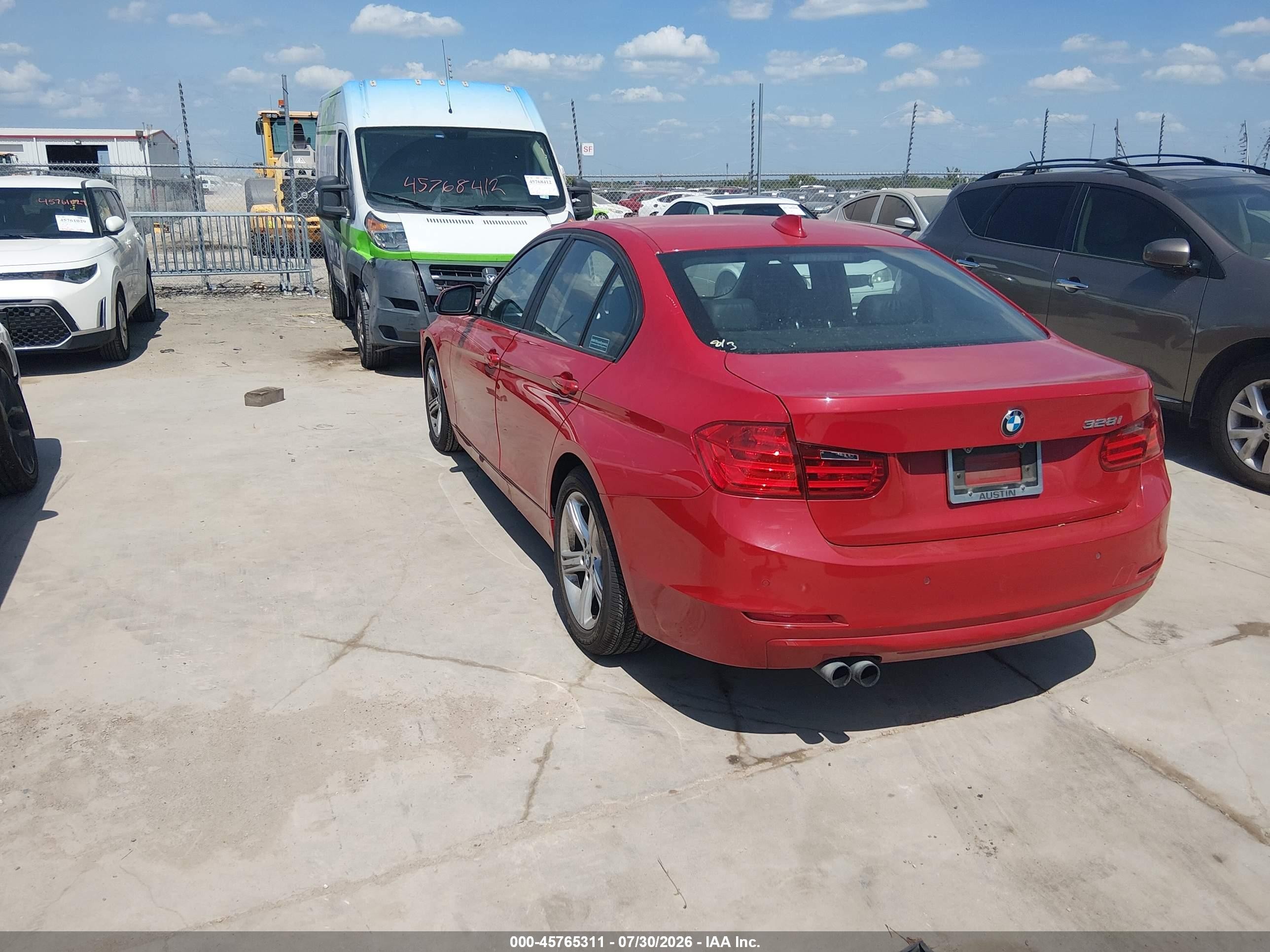 2013 Bmw 328i Red vin: WBA3A5G58DNP23271