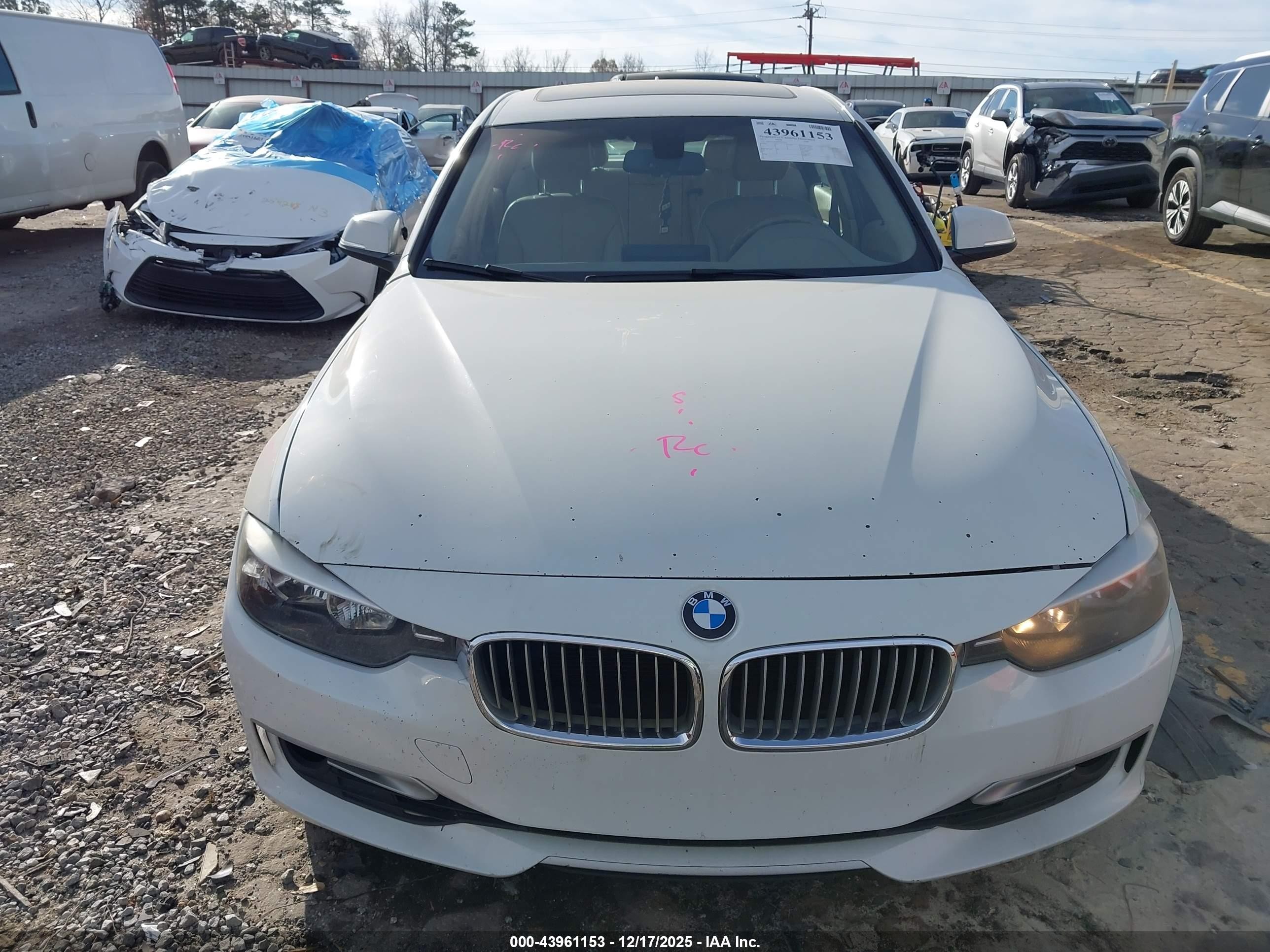 2013 Bmw 328i   Белый vin: WBA3A5G58DNP23920