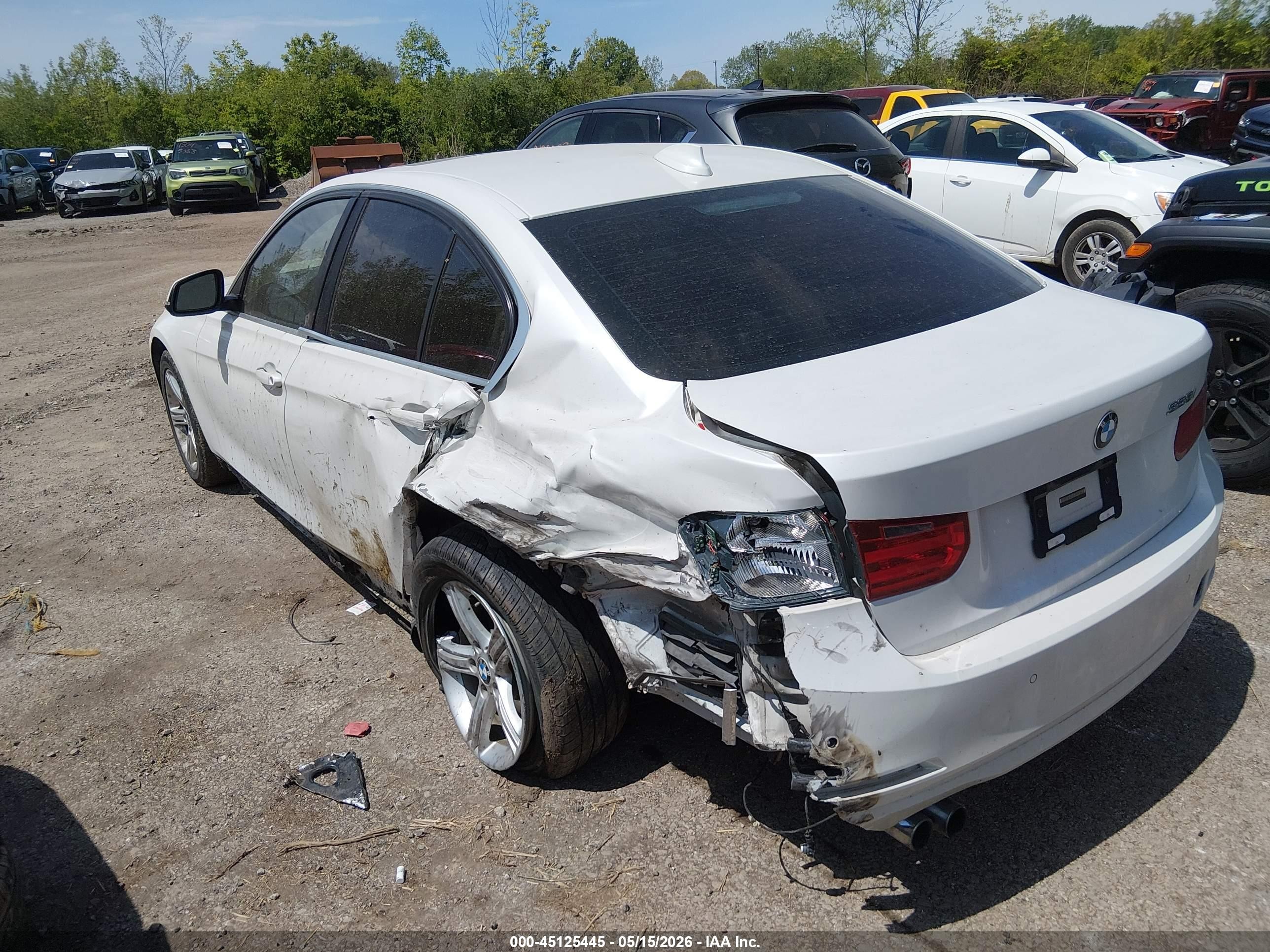 2015 Bmw 328i   White vin: WBA3A5G58FNS82261