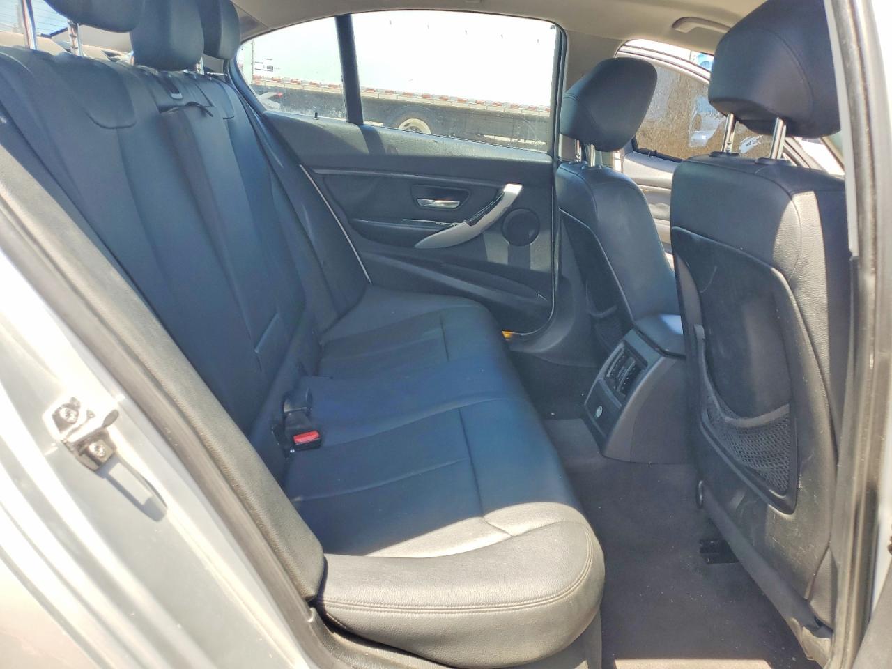 2013 Bmw 328 I Silver vin: WBA3A5G59DNP20217
