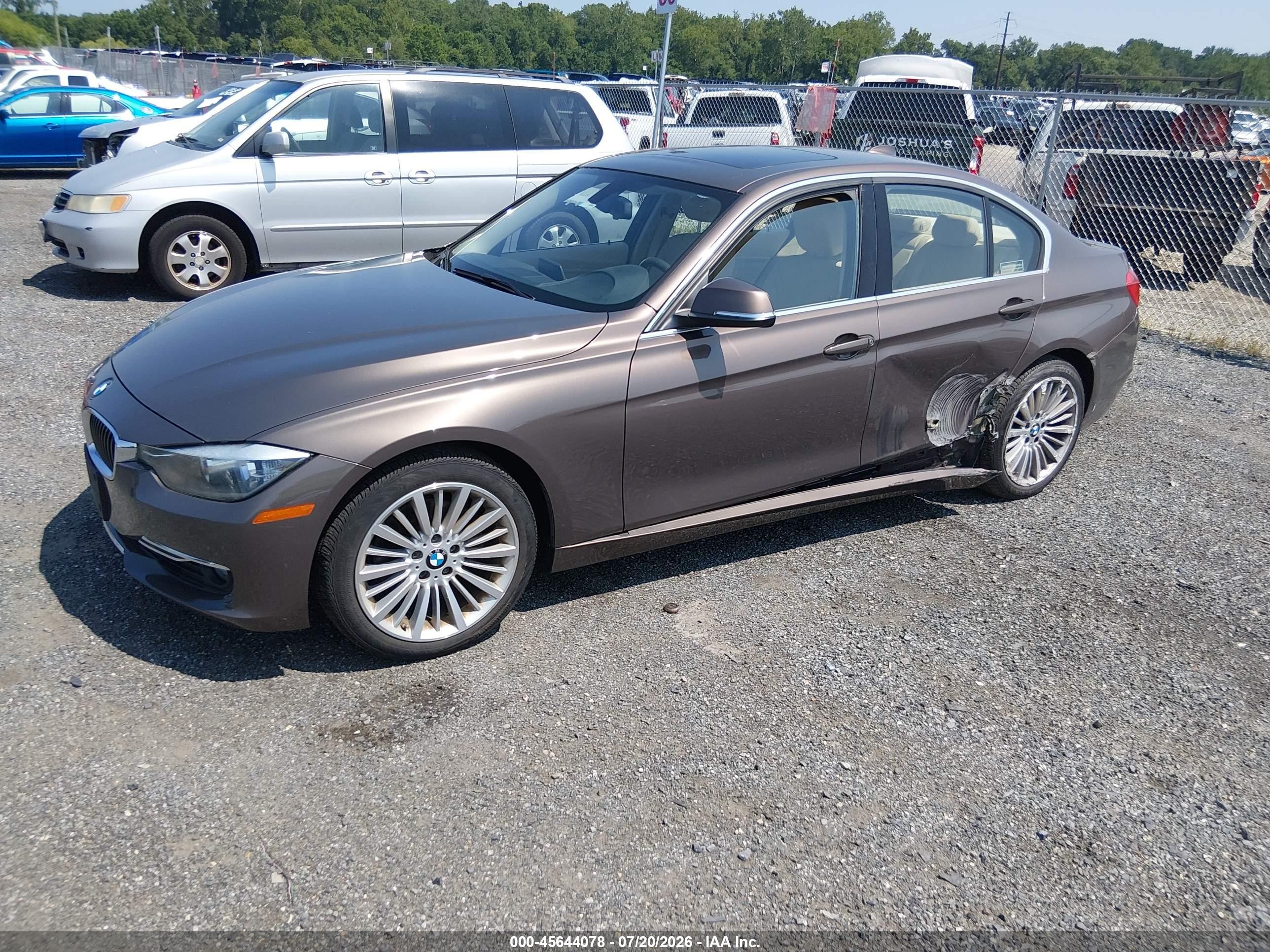 2014 Bmw 328i   Brown vin: WBA3A5G59ENP31459