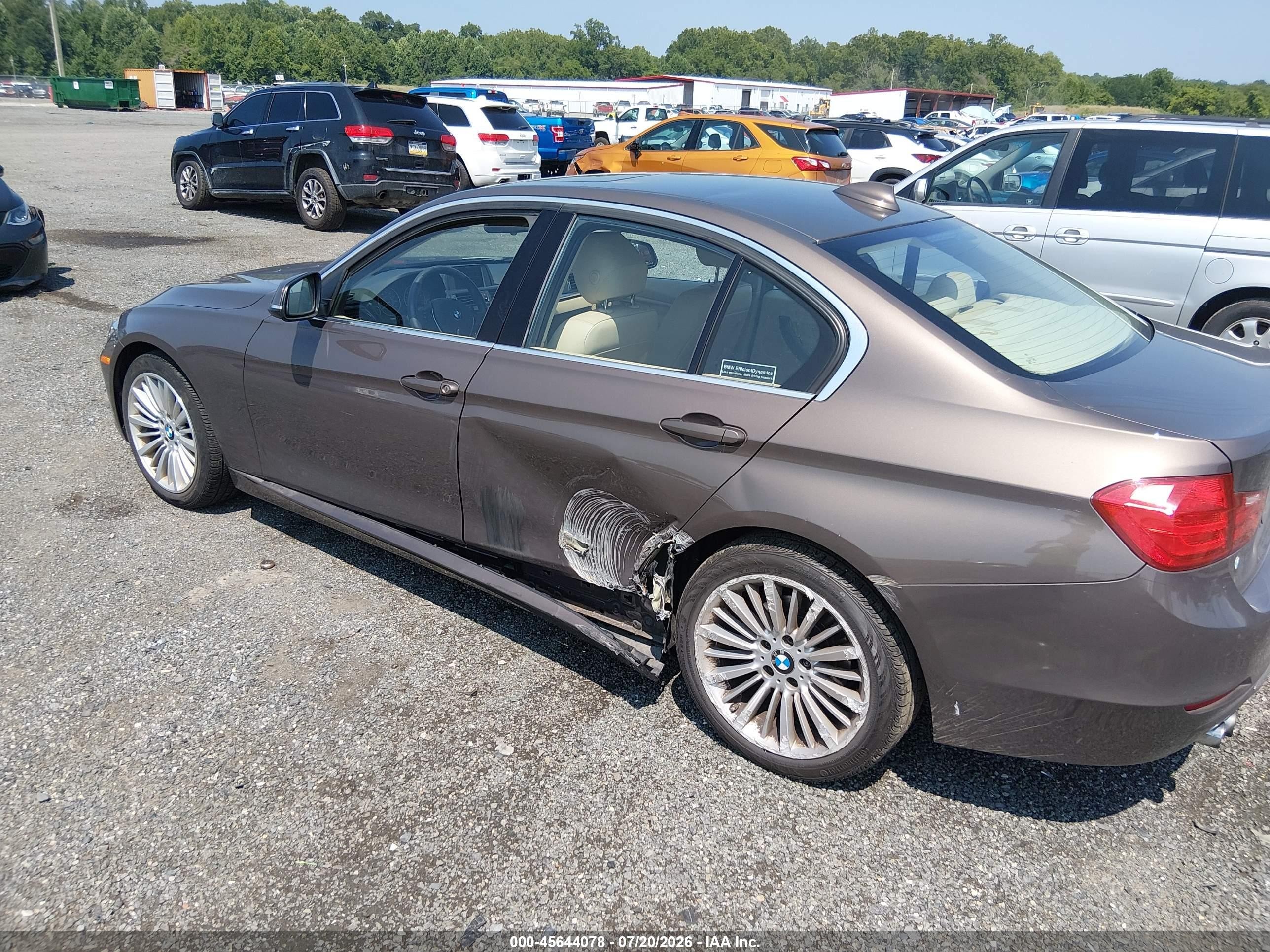 2014 Bmw 328i   Brown vin: WBA3A5G59ENP31459