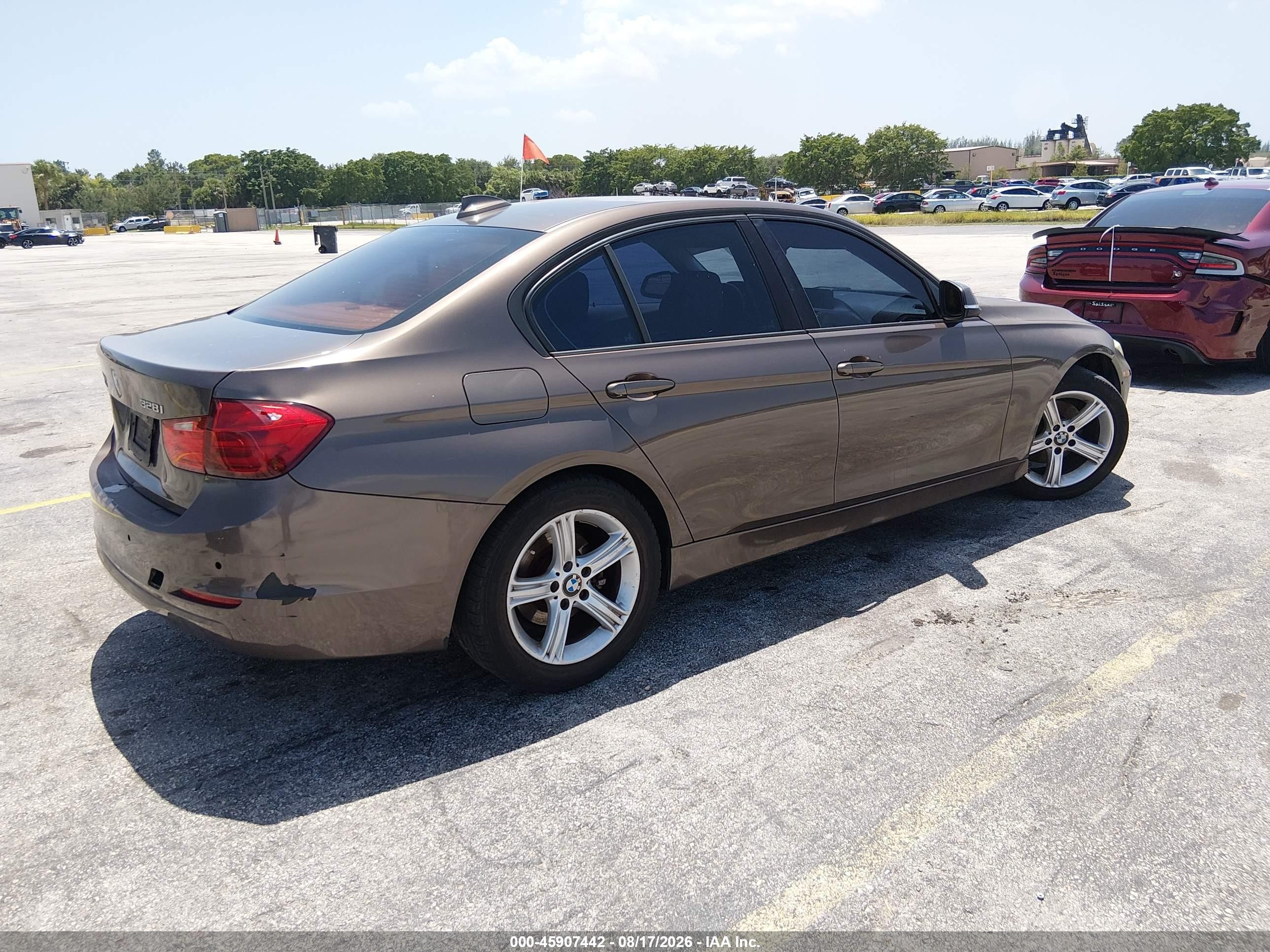 2014 Bmw 328i   Brown vin: WBA3A5G59ENP32305
