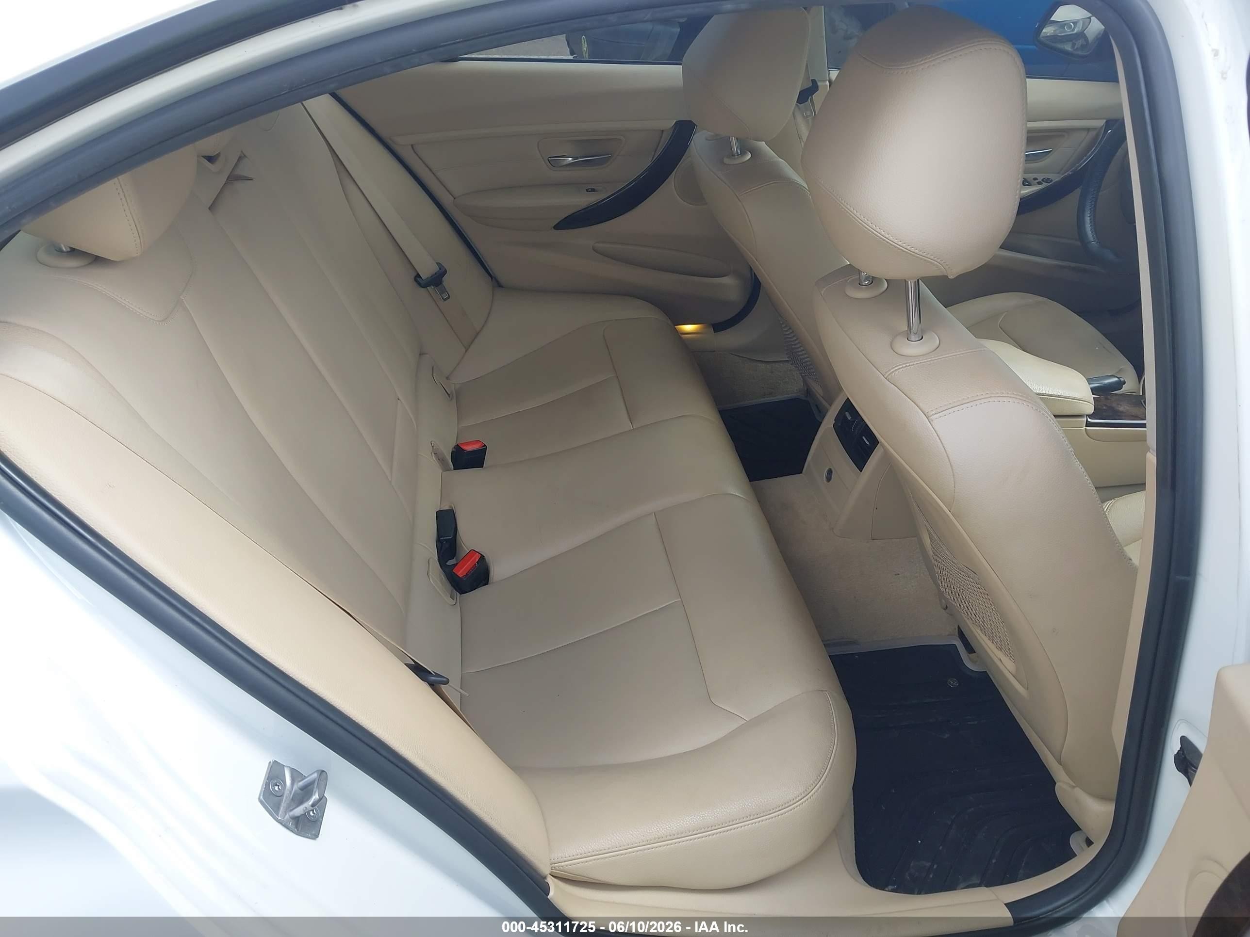 2015 Bmw 328i   White vin: WBA3A5G5XFNS91558