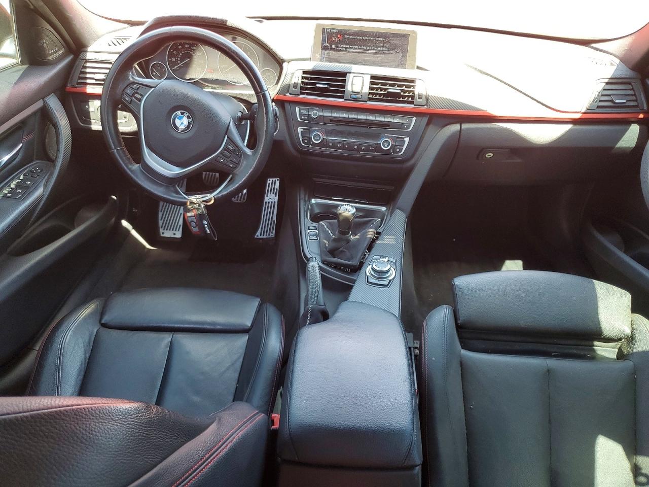 2012 Bmw 335 I Red vin: WBA3A9C50CF077701