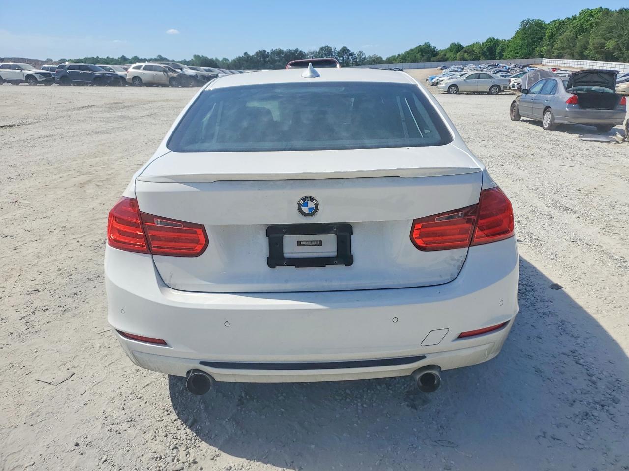 2013 Bmw 335 I White vin: WBA3A9C50DF475573