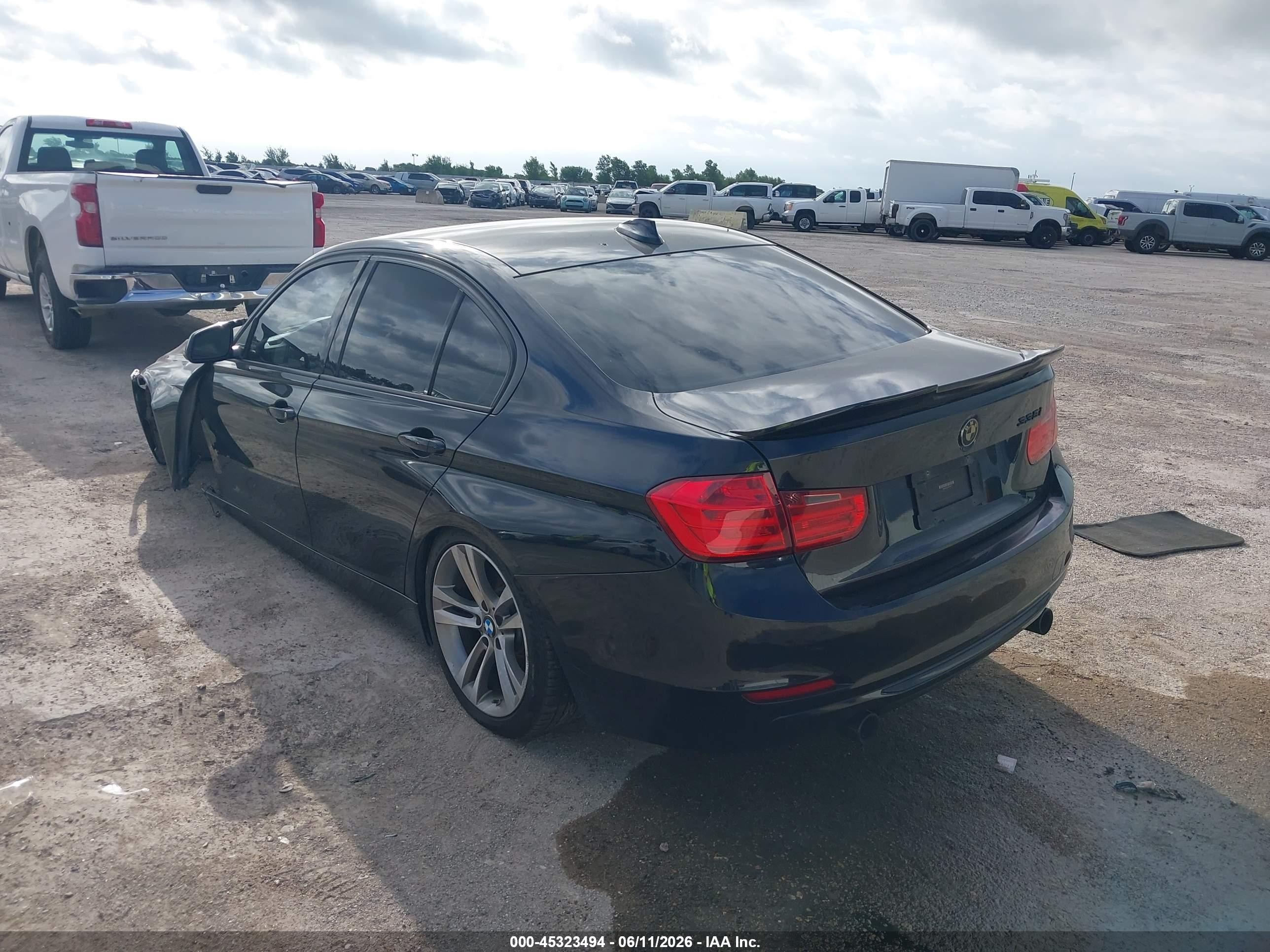 2013 Bmw 335i   Black vin: WBA3A9C50DF475993