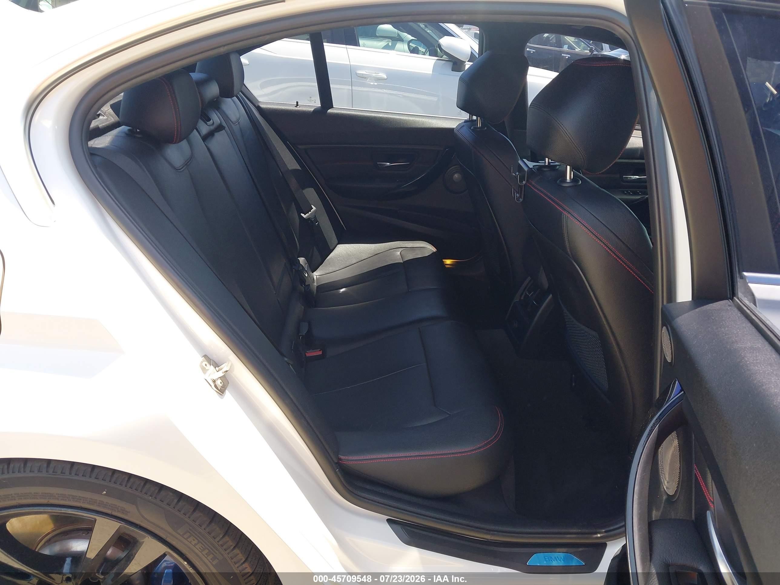 2015 Bmw 335i   Белый vin: WBA3A9C52FKW74909