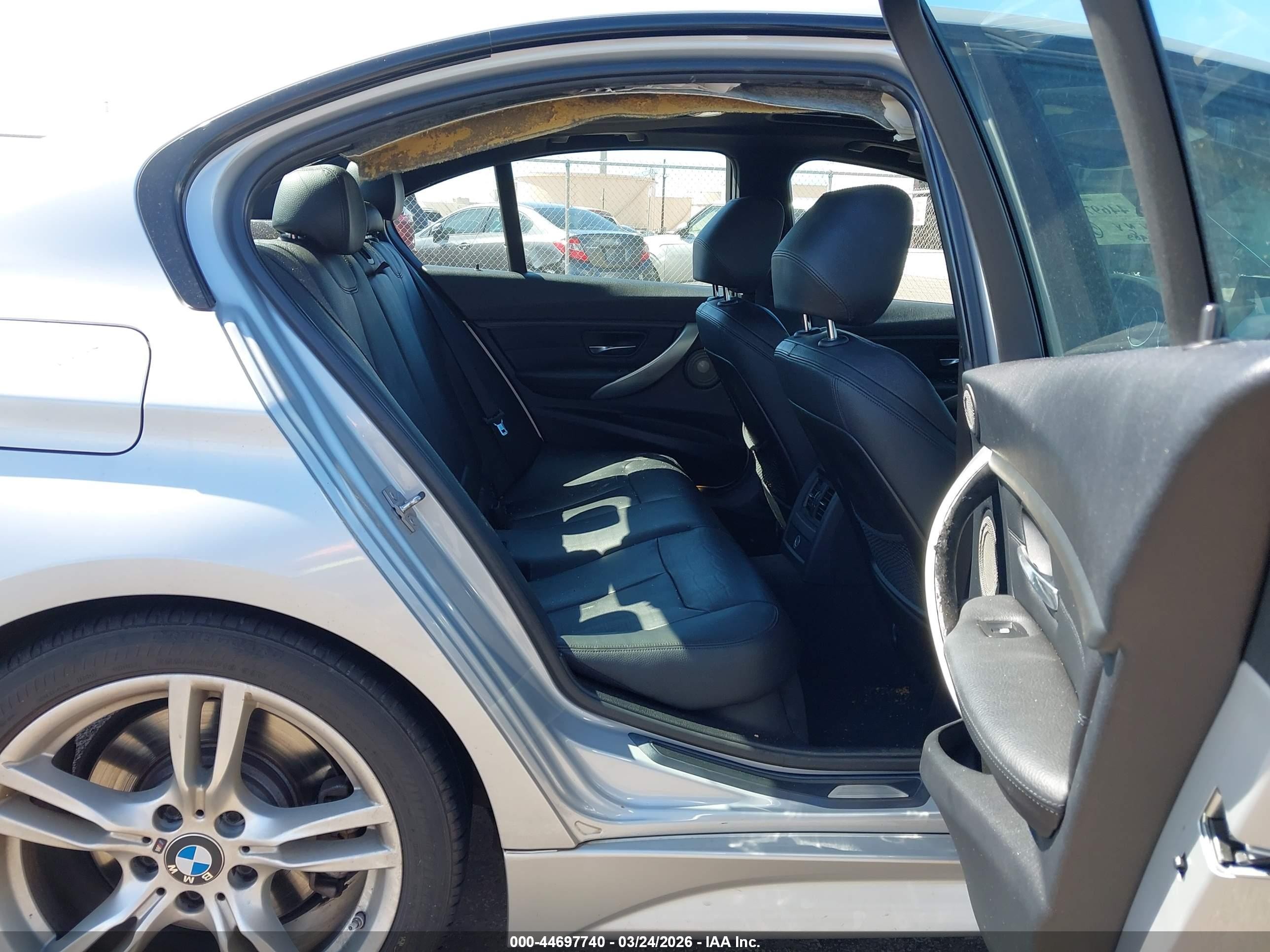 2013 Bmw 335i Silver vin: WBA3A9C54DF476242