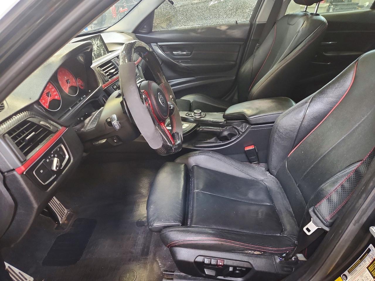 2012 Bmw 335 I Белый vin: WBA3A9C56CFX59823