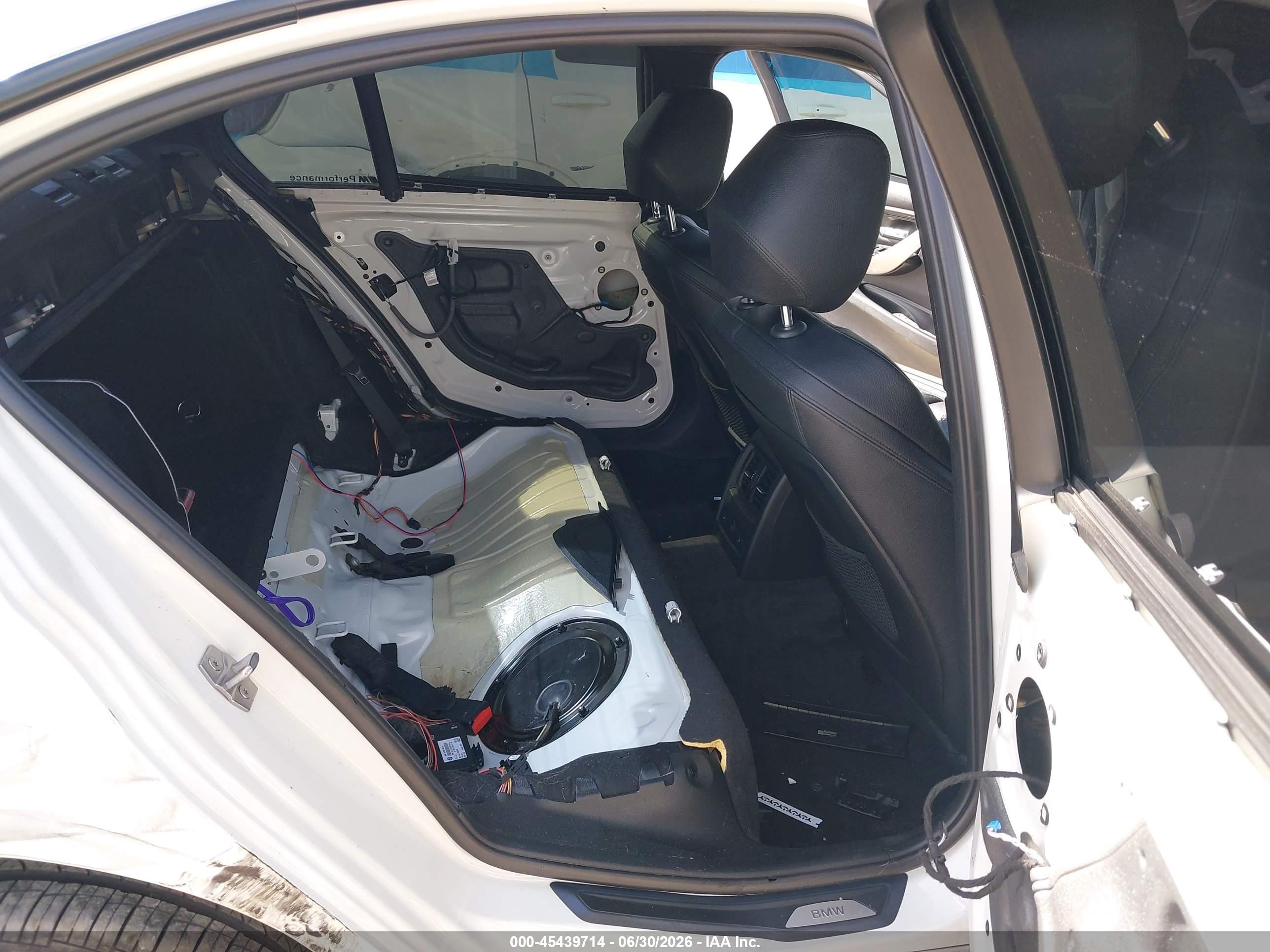 2013 Bmw 335i   White vin: WBA3A9C59DF475930