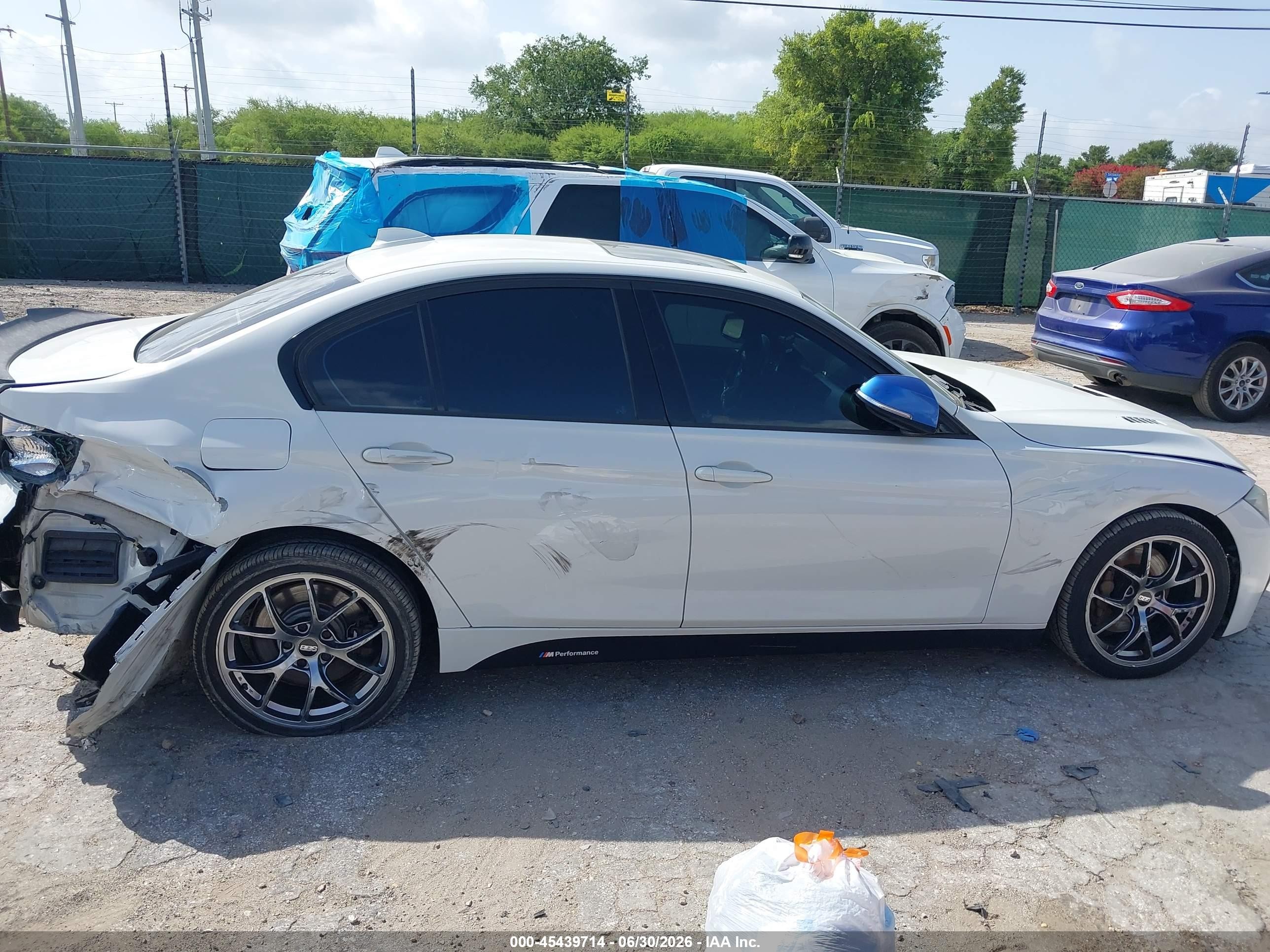 2013 Bmw 335i   White vin: WBA3A9C59DF475930