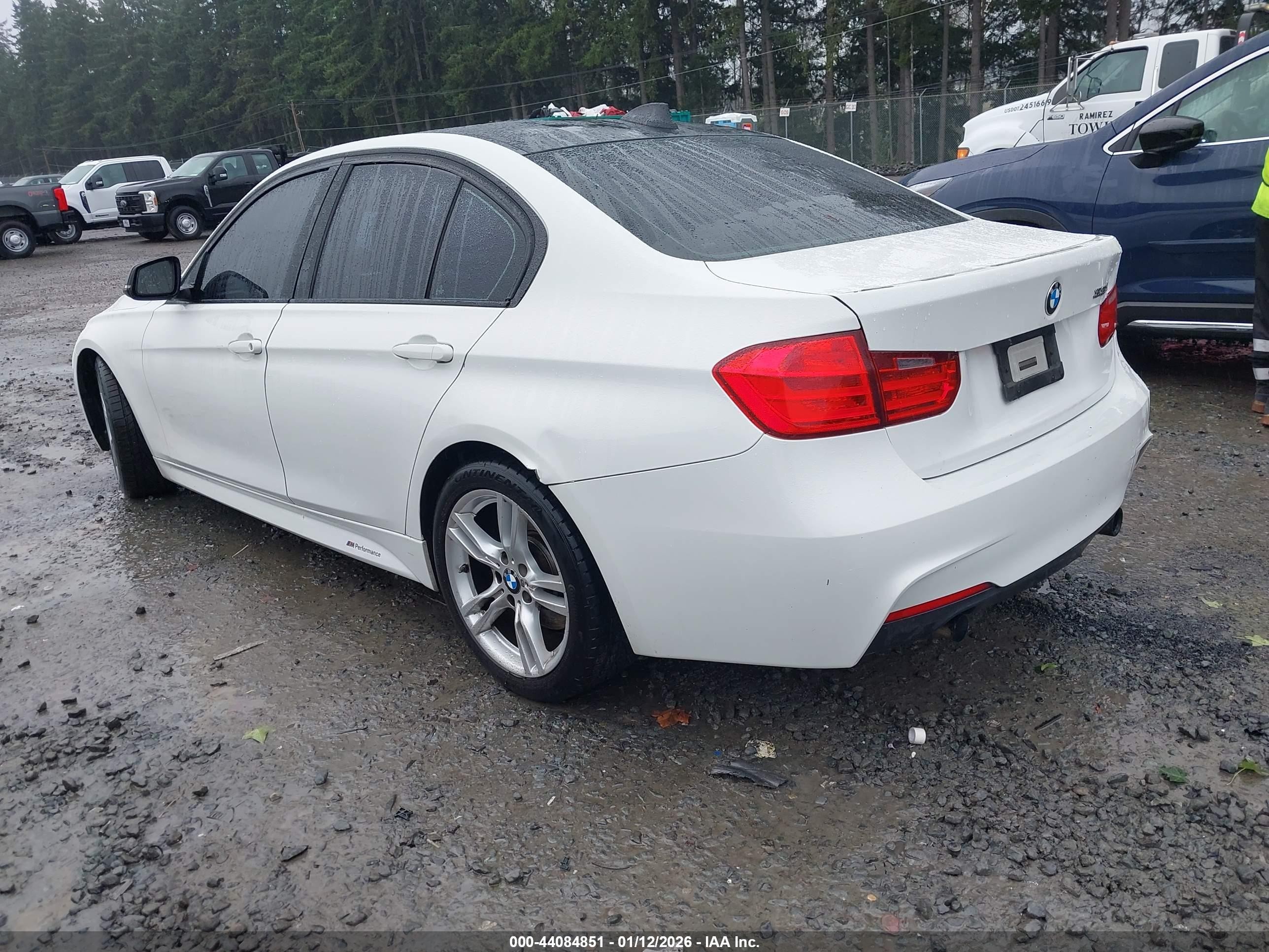 2013 Bmw 335i   White vin: WBA3A9G50DNR97006