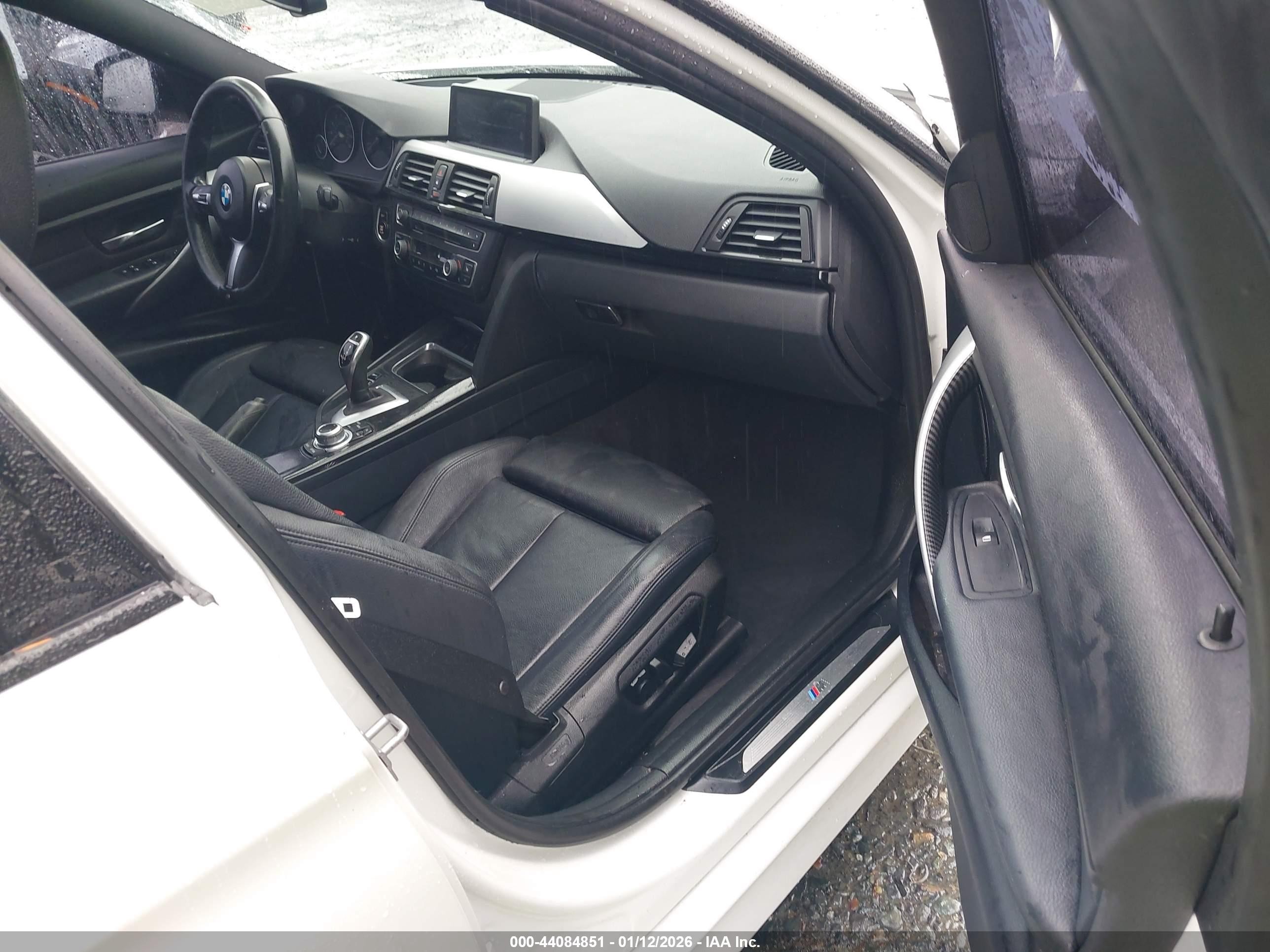 2013 Bmw 335i   White vin: WBA3A9G50DNR97006