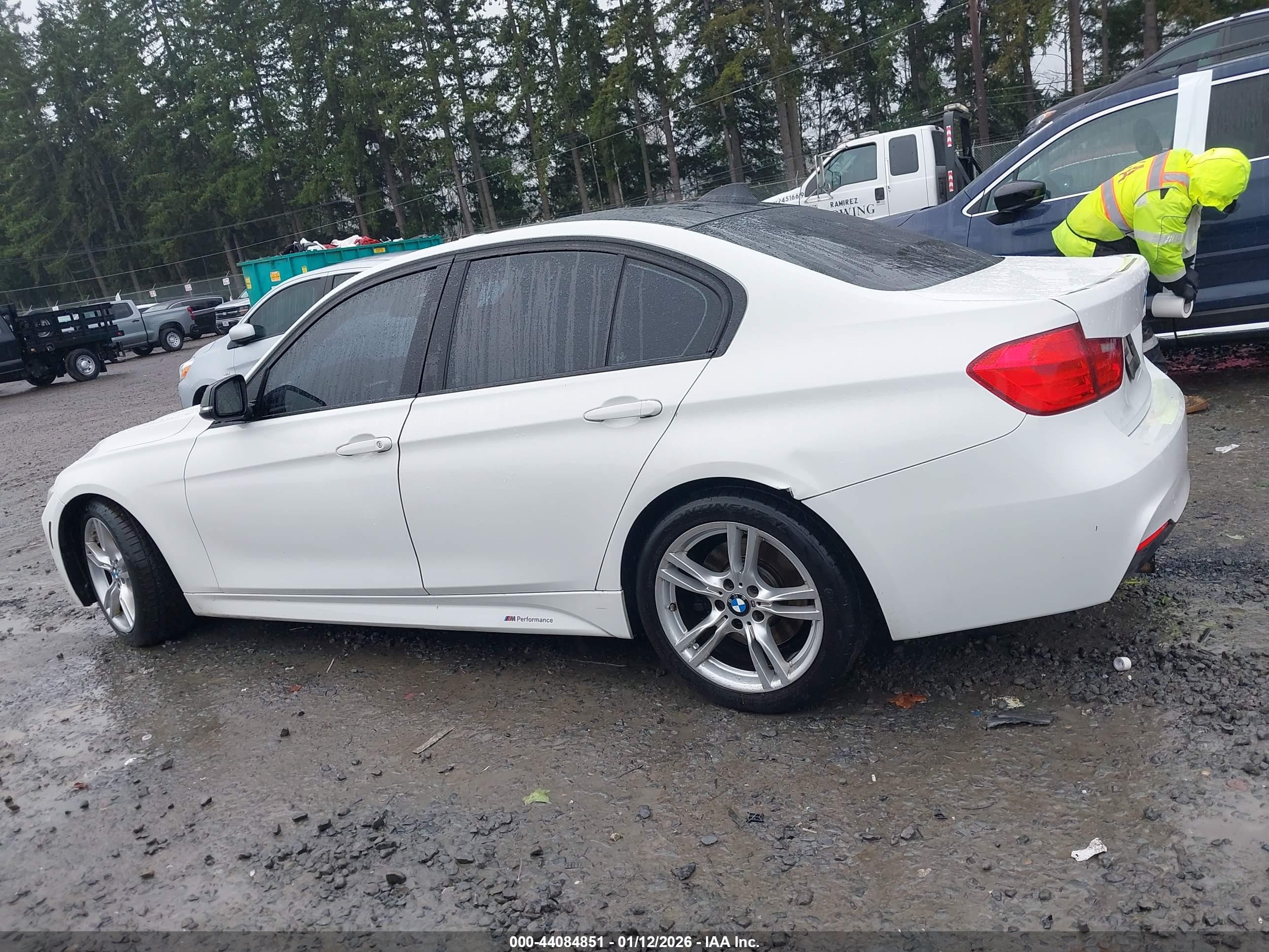 2013 Bmw 335i   White vin: WBA3A9G50DNR97006