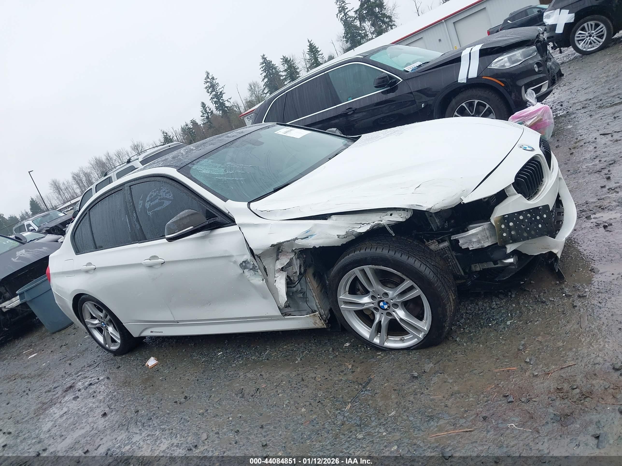 2013 Bmw 335i   White vin: WBA3A9G50DNR97006