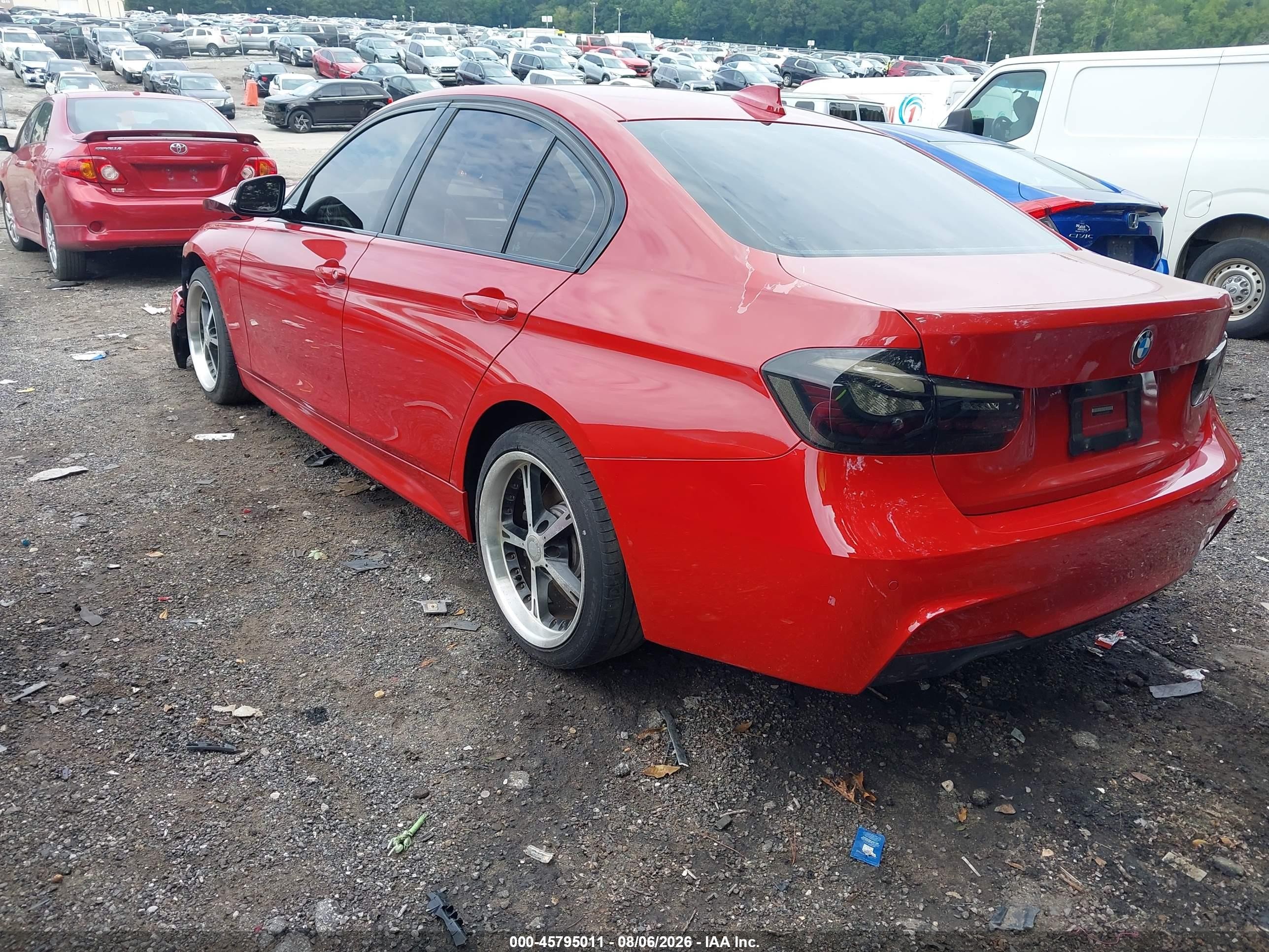 2015 Bmw 335i Red vin: WBA3A9G51FNS66586