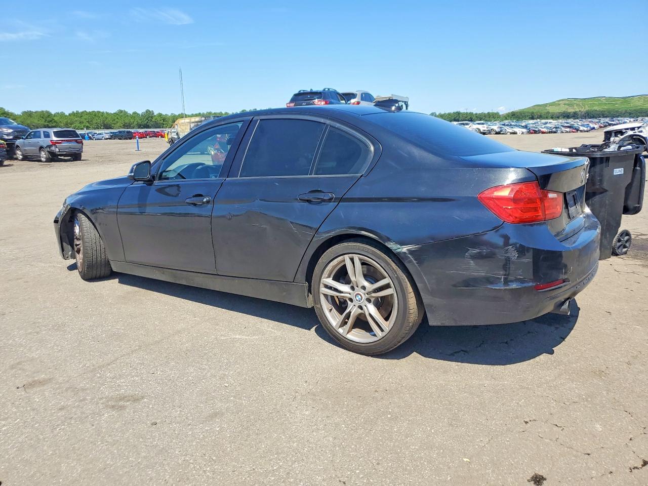 2013 Bmw 335 I Черный vin: WBA3A9G52DNP36637
