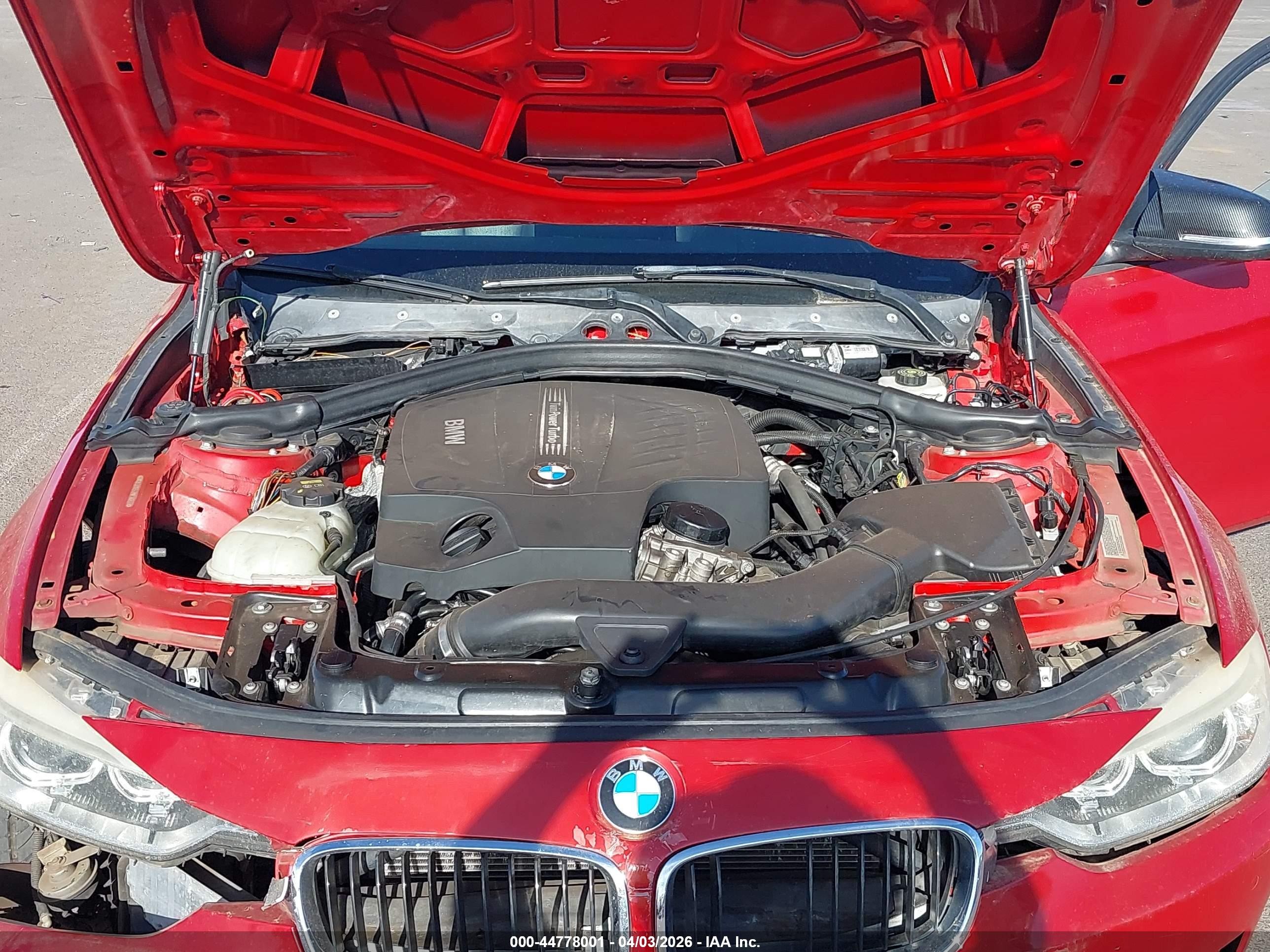 2013 Bmw 335i   Red vin: WBA3A9G53DNP36033