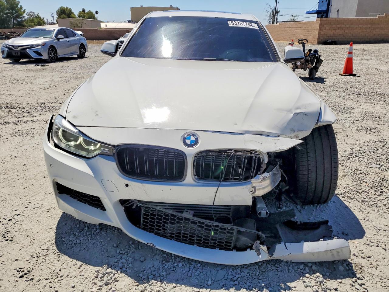 2014 Bmw 335 I White vin: WBA3A9G54ENS64880