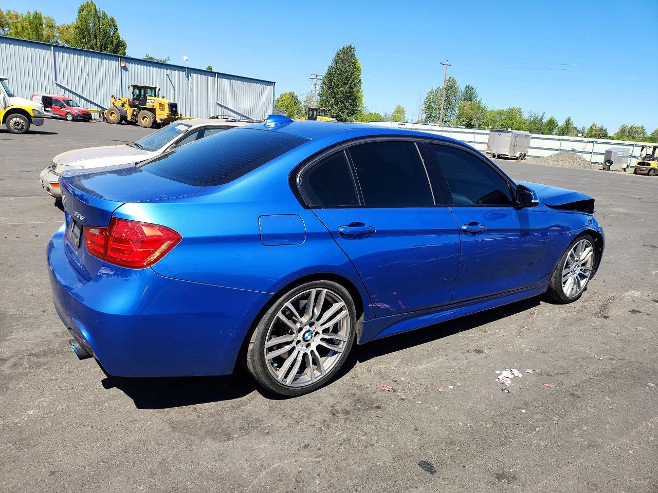 2013 Bmw 335 I Blue vin: WBA3A9G55DNP37300