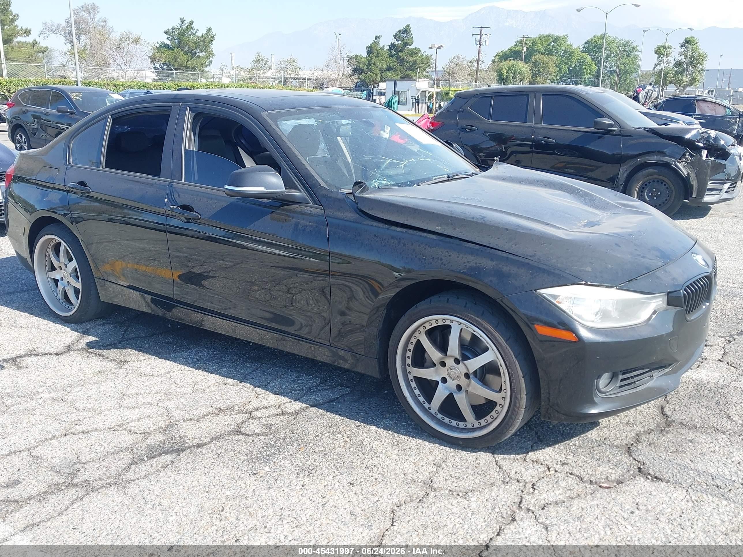 2014 Bmw 335i   Black vin: WBA3A9G55ENS64354