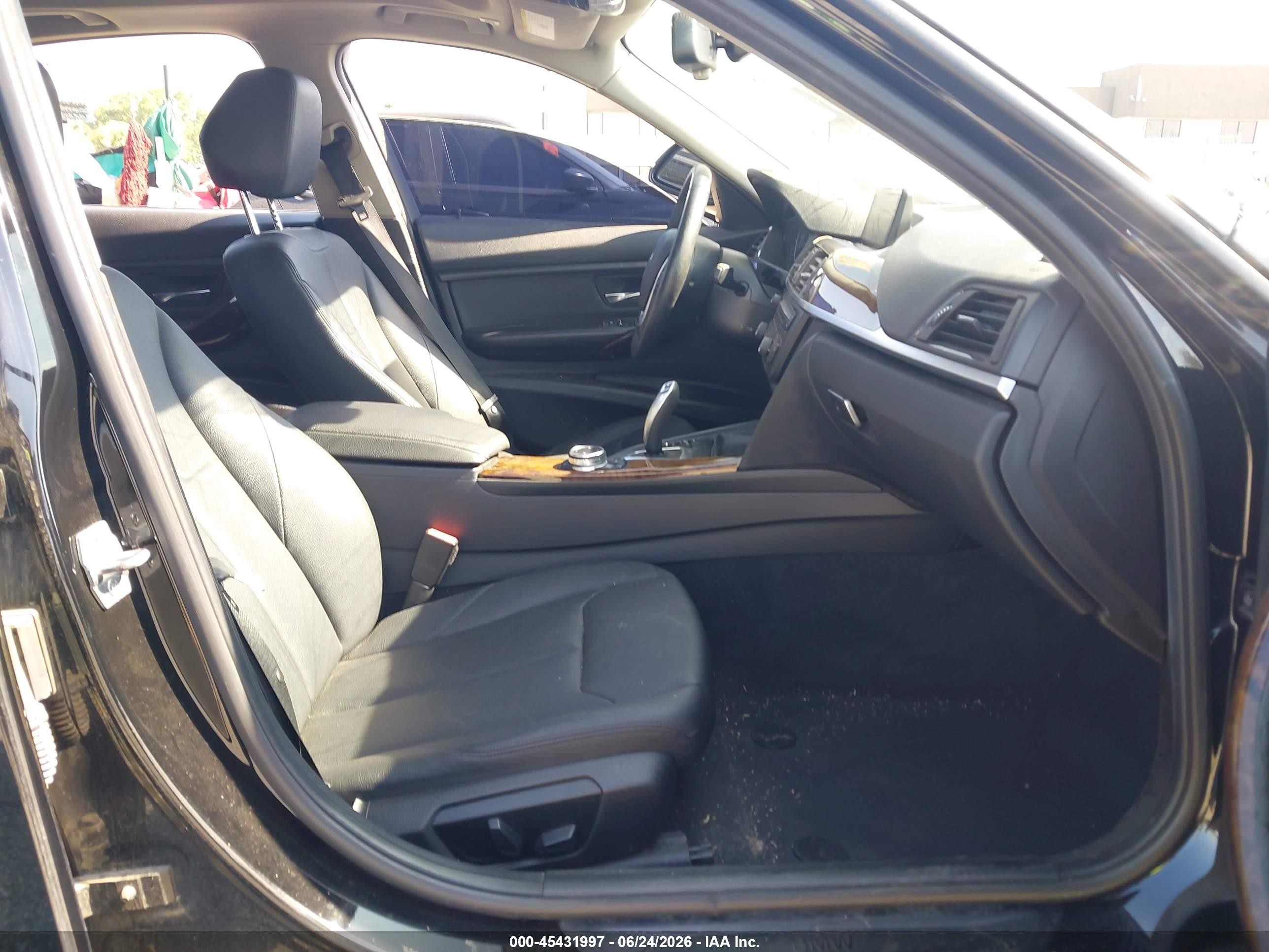 2014 Bmw 335i   Black vin: WBA3A9G55ENS64354