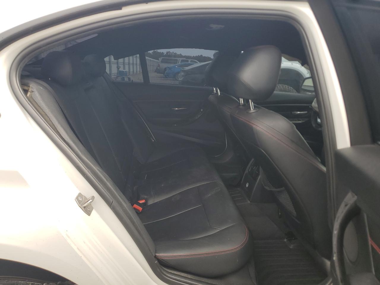 2013 Bmw 128i 2d I White vin: WBA3A9G57DNP36231