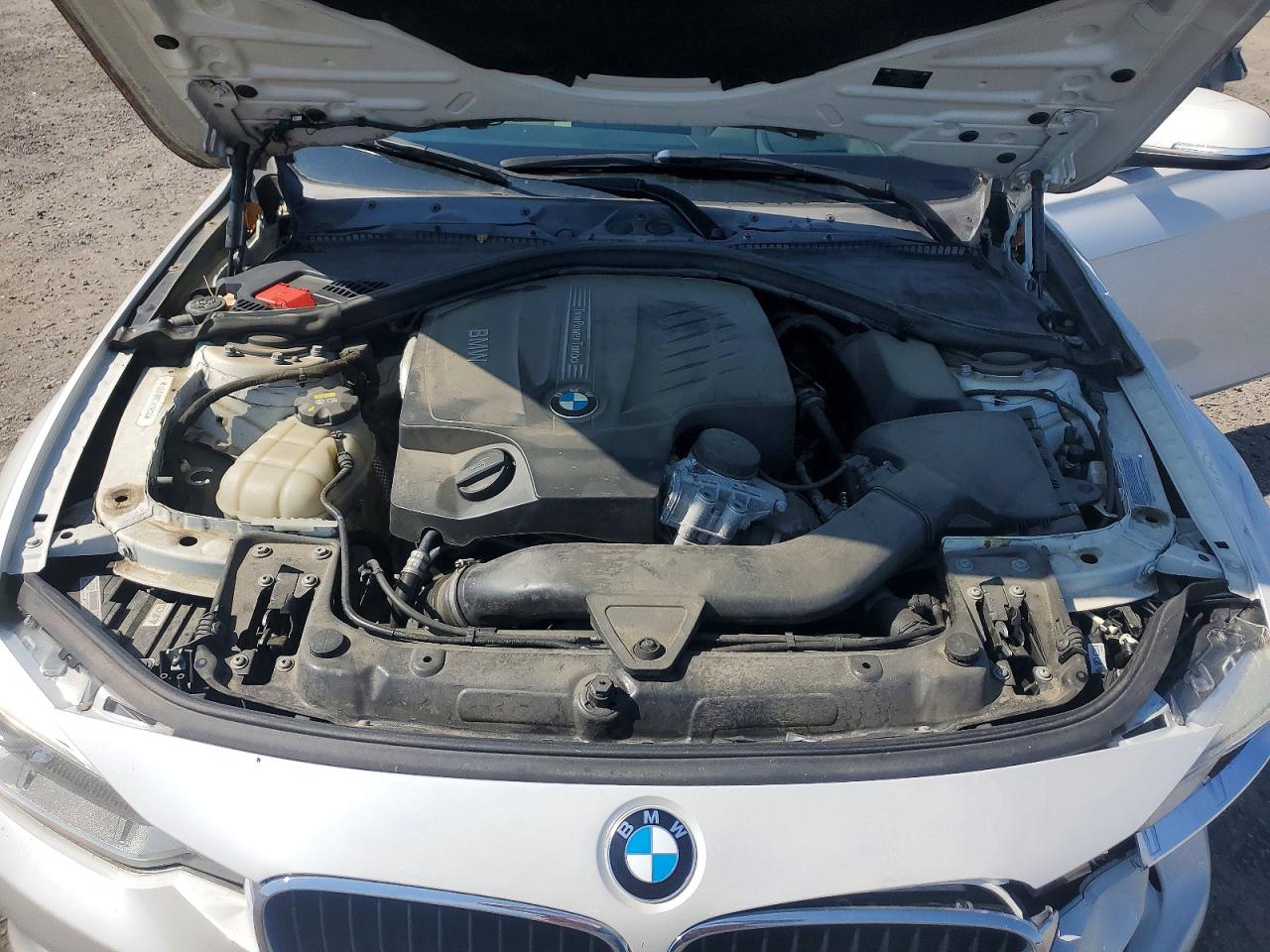 2015 Bmw 335 I White vin: WBA3A9G57FNT09859