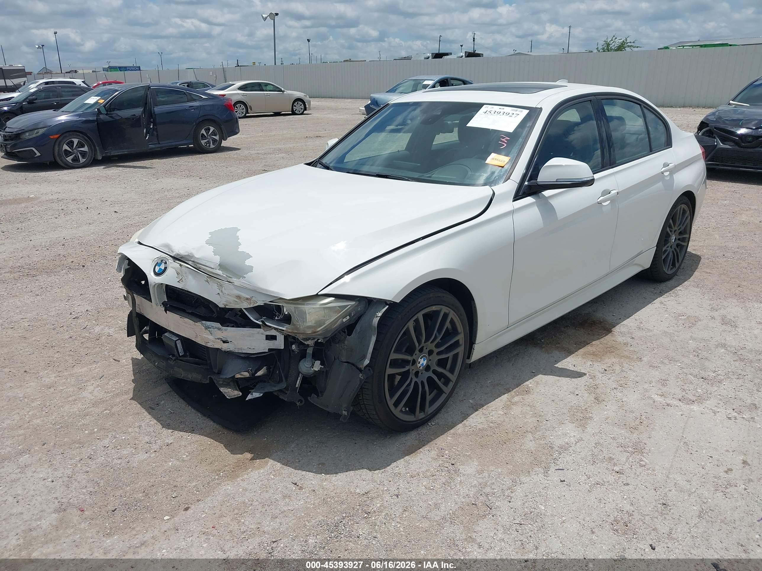 2014 Bmw 335i   White vin: WBA3A9G58ENS64428