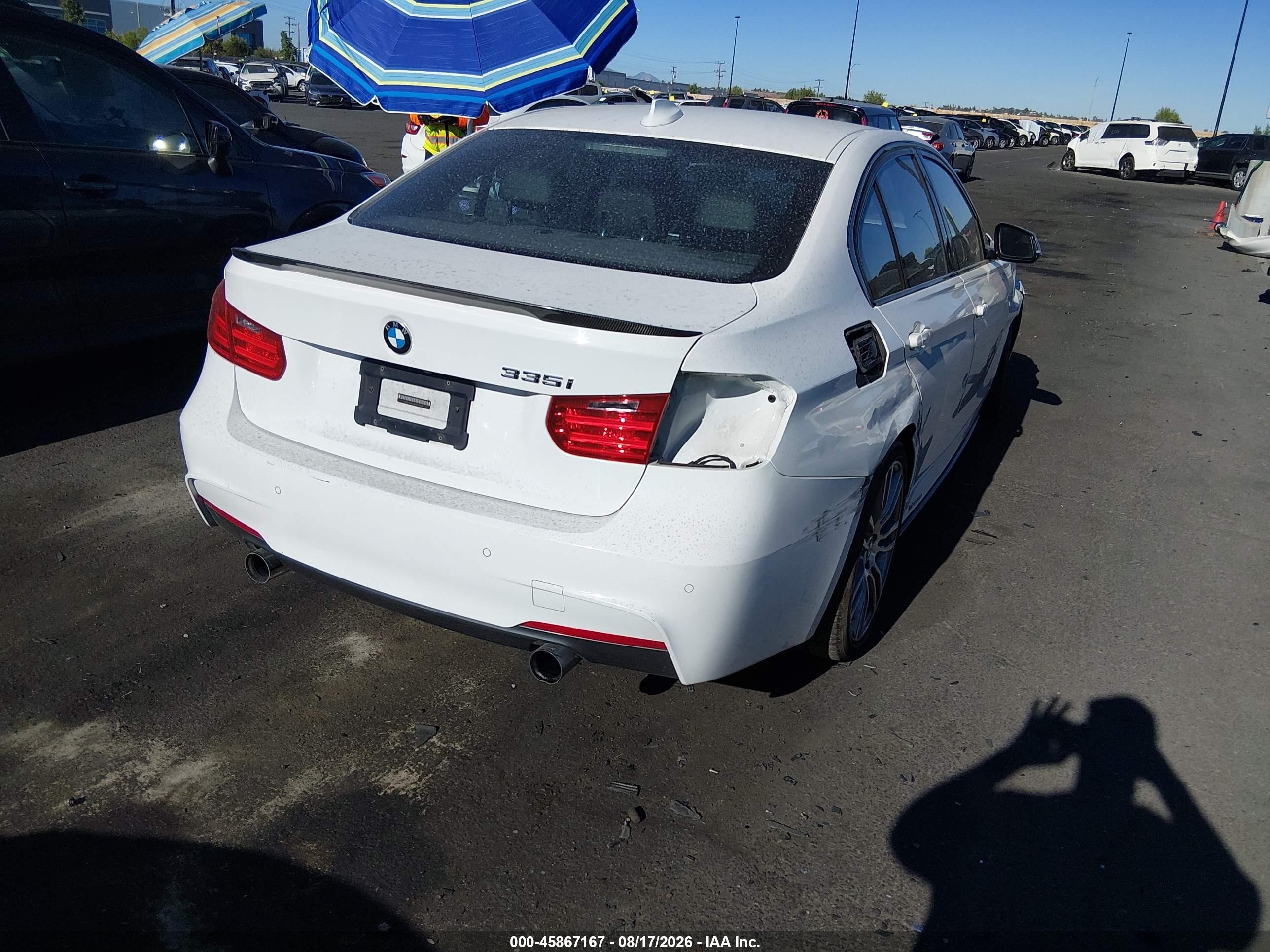 2015 Bmw 335i   White vin: WBA3A9G58FNT09420