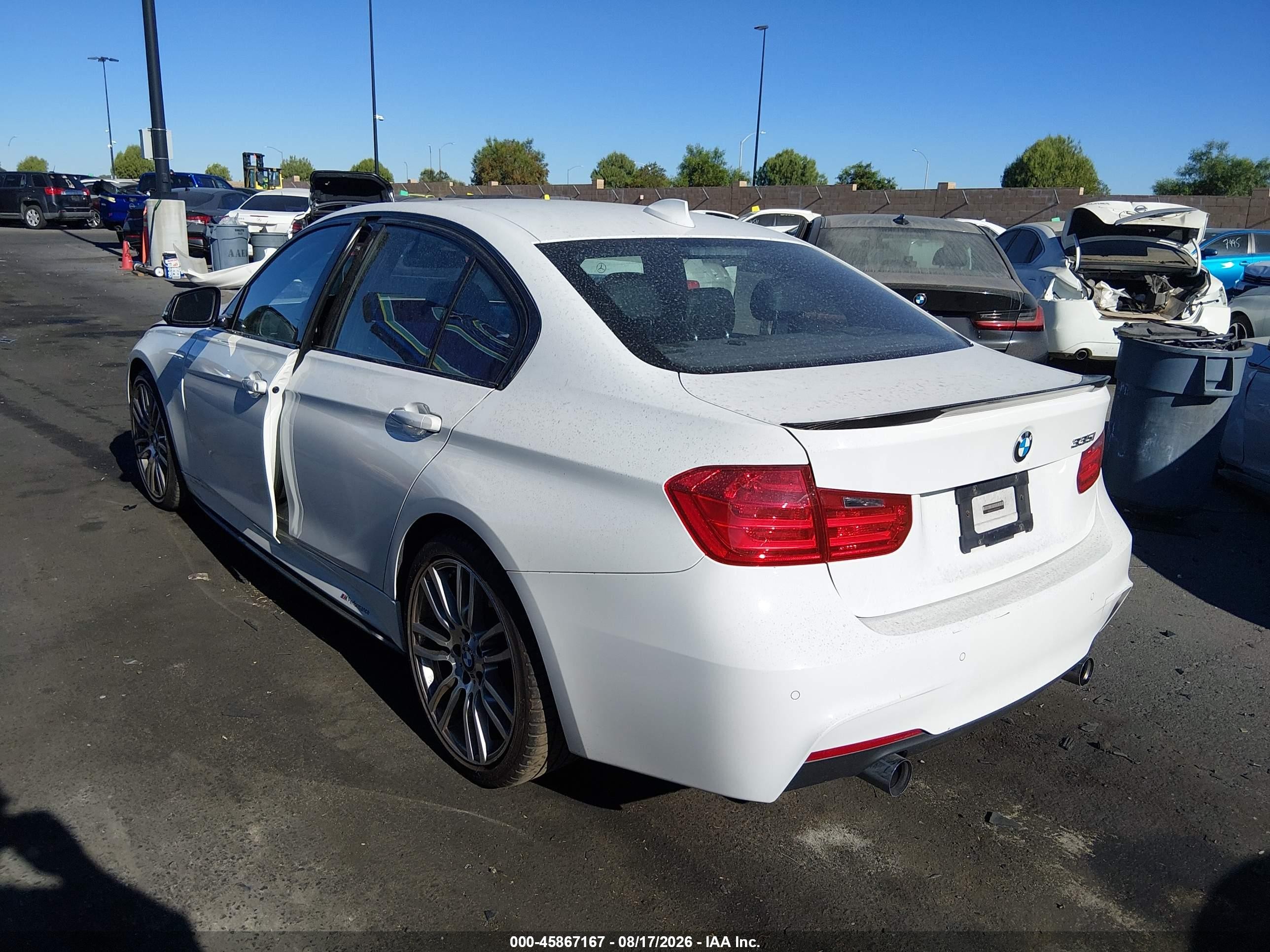 2015 Bmw 335i   White vin: WBA3A9G58FNT09420