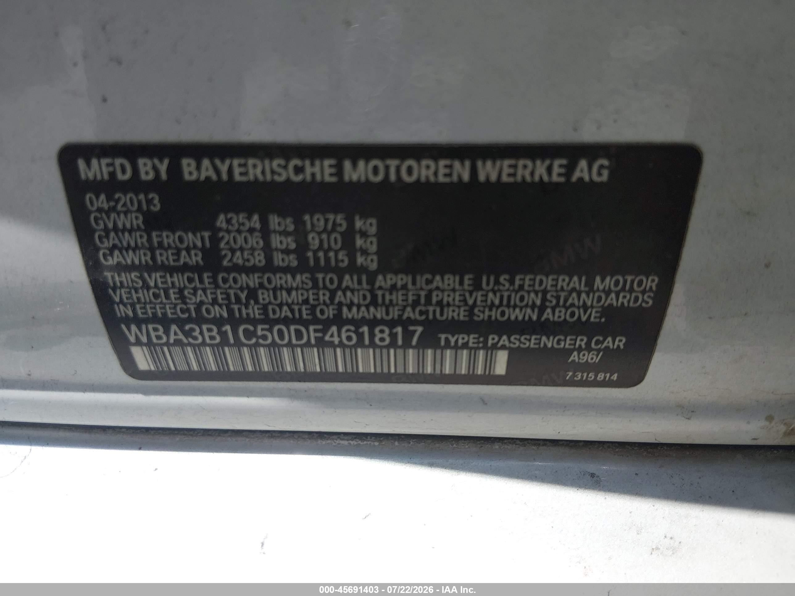 2013 Bmw 320i   White vin: WBA3B1C50DF461817