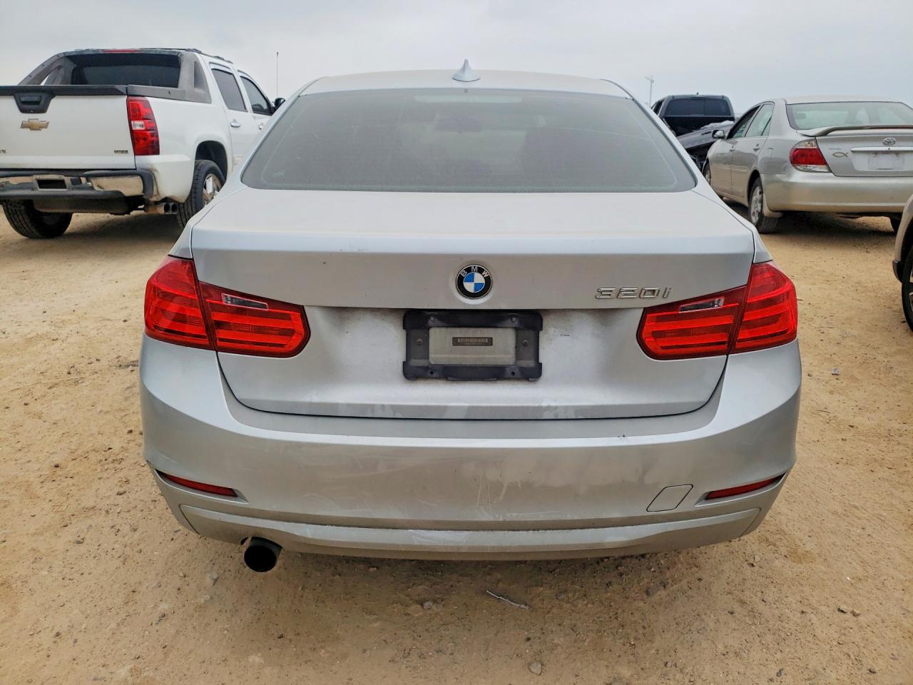 2014 Bmw 320 I Silver vin: WBA3B1C50EK134214