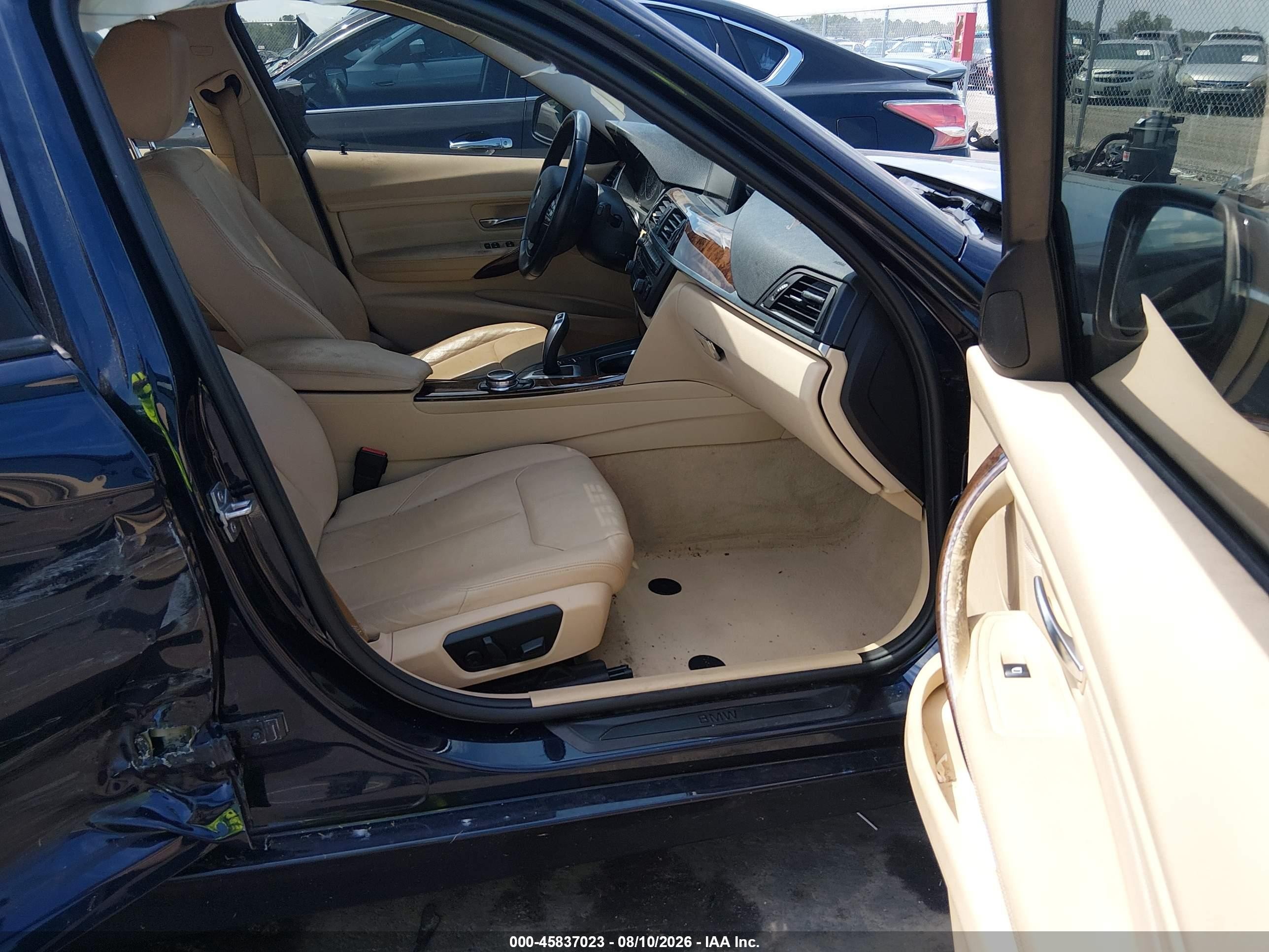2014 Bmw 320i   Dark Blue vin: WBA3B1C51EK131256