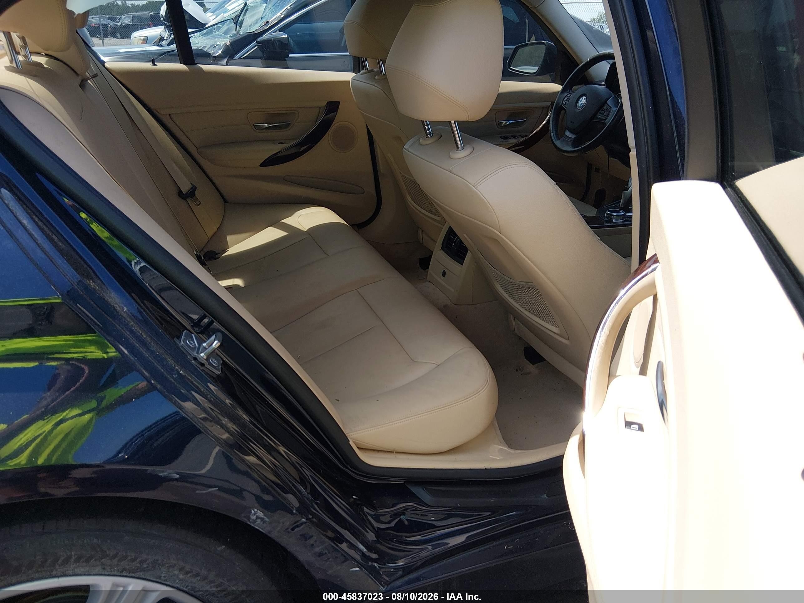 2014 Bmw 320i   Dark Blue vin: WBA3B1C51EK131256