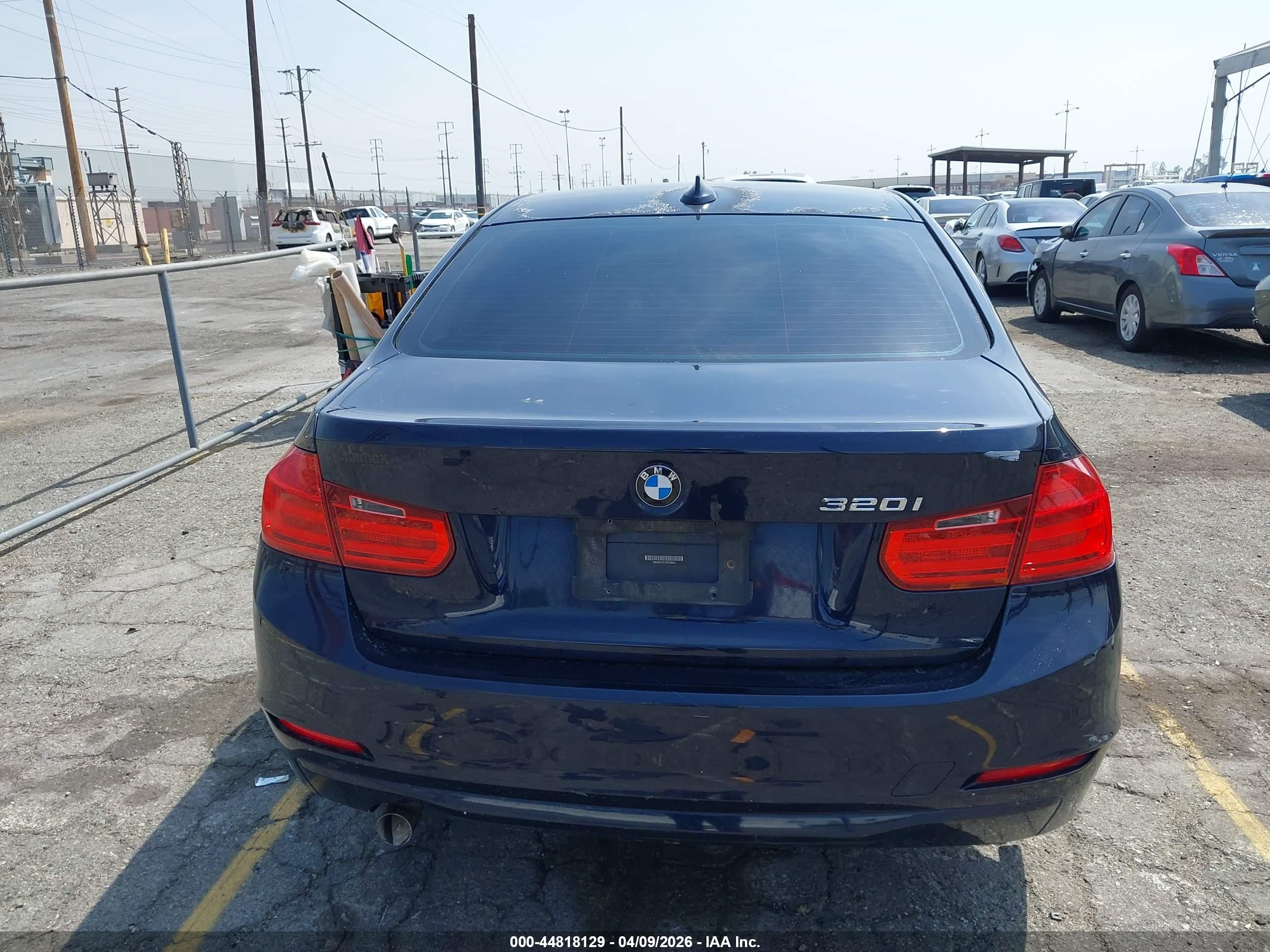 2014 Bmw 320i   Blue vin: WBA3B1C51EP678529