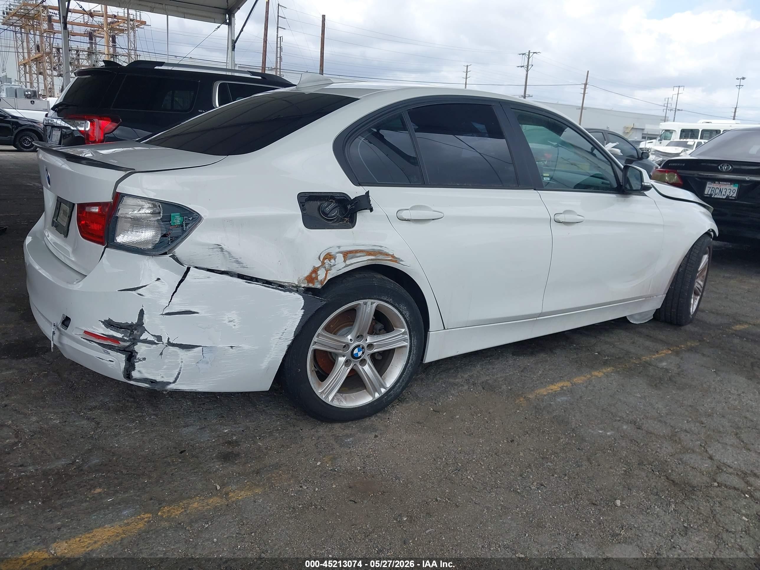 2014 Bmw 320i   White vin: WBA3B1C51EP679261