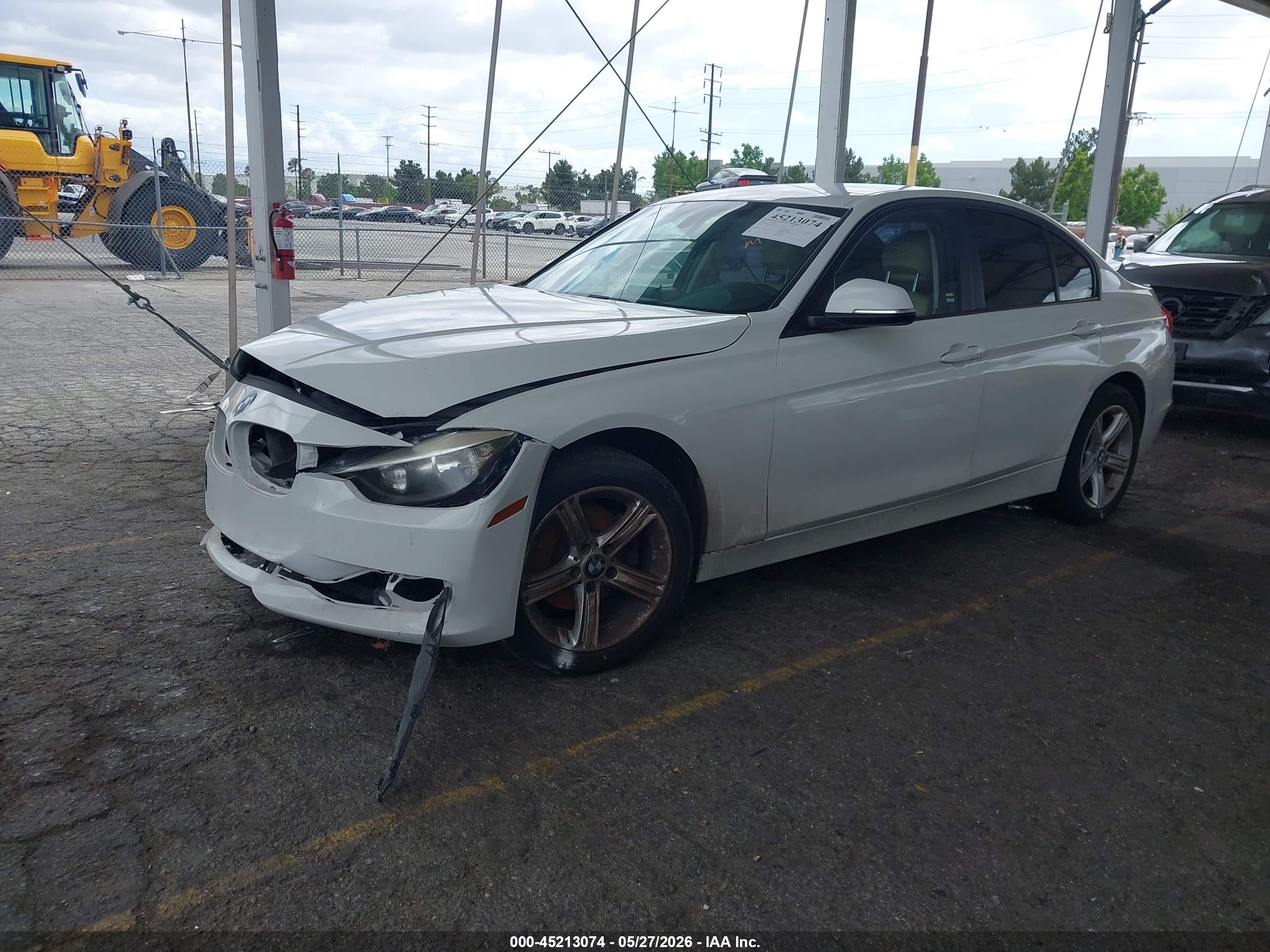 2014 Bmw 320i   White vin: WBA3B1C51EP679261